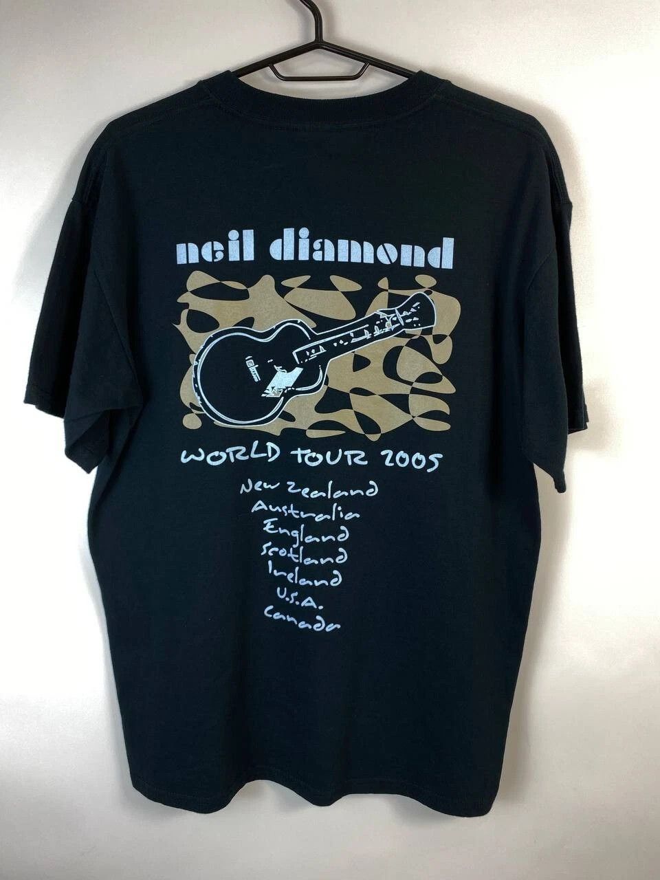 Other VINTAGE NEIL DIAMOND 2005 WORLD TOUR T SHIRT Size M Size US M / EU 48-50 / 2 - 2 Thumbnail