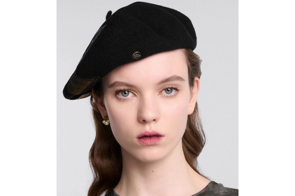 Dior o1bcso1str0226 Size:OS/Symbol Beret in Black Size ONE SIZE - 6 Thumbnail