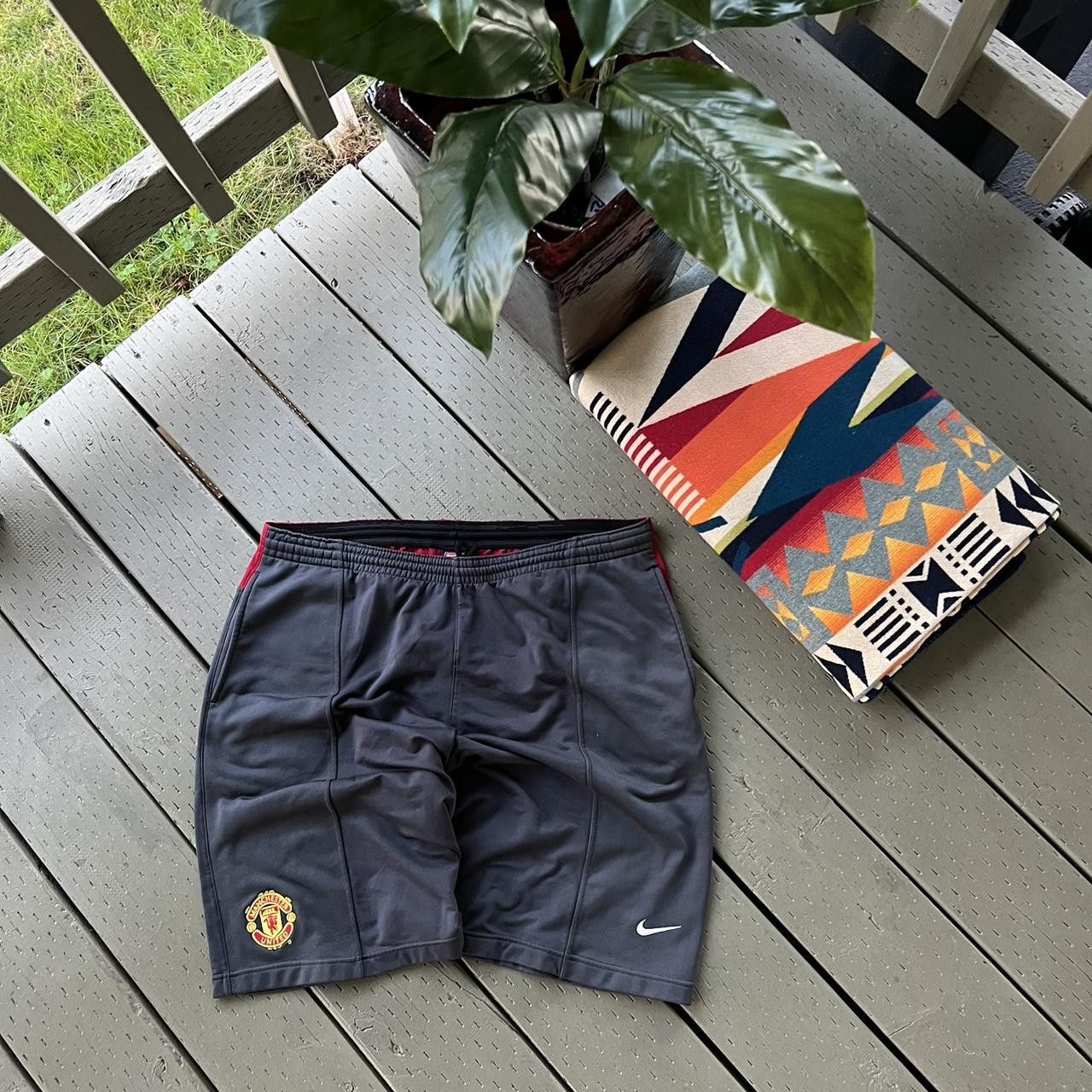 Nike × Vintage Vintage Nike Manchester United training y2k shorts Size US 34 / EU 50 - 1 Thumbnail