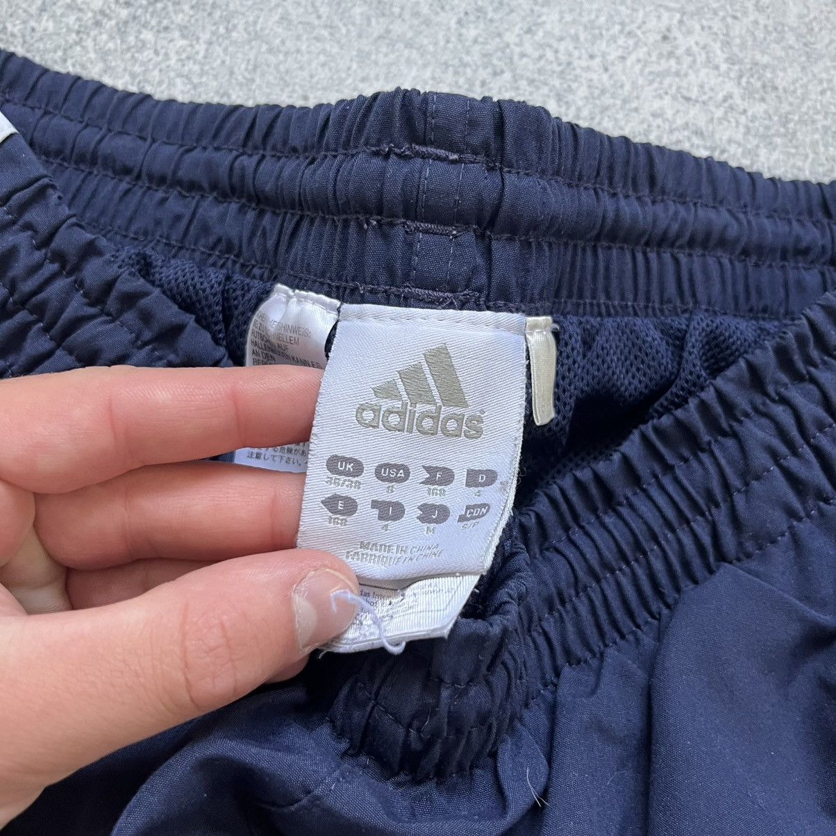 Adidas Adidas Vintage Track Pants Real Madrid Stripes Drill Size US 30 / EU 46 - 7 Thumbnail