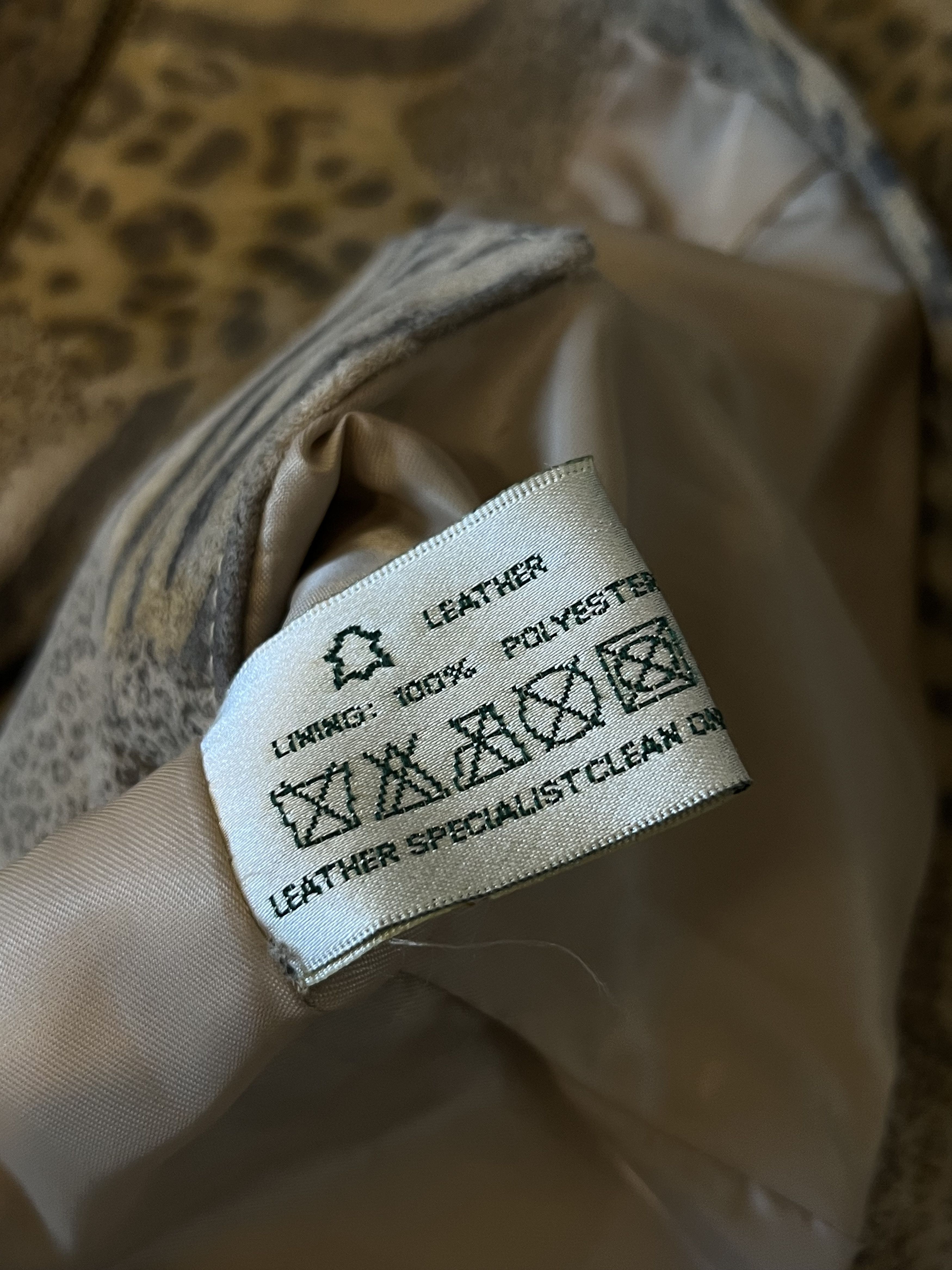 Vintage 90s y2k Leopard Gepard Tiger Pimp Cropped Leather Jacket Size M / US 6-8 / IT 42-44 - 9 Thumbnail
