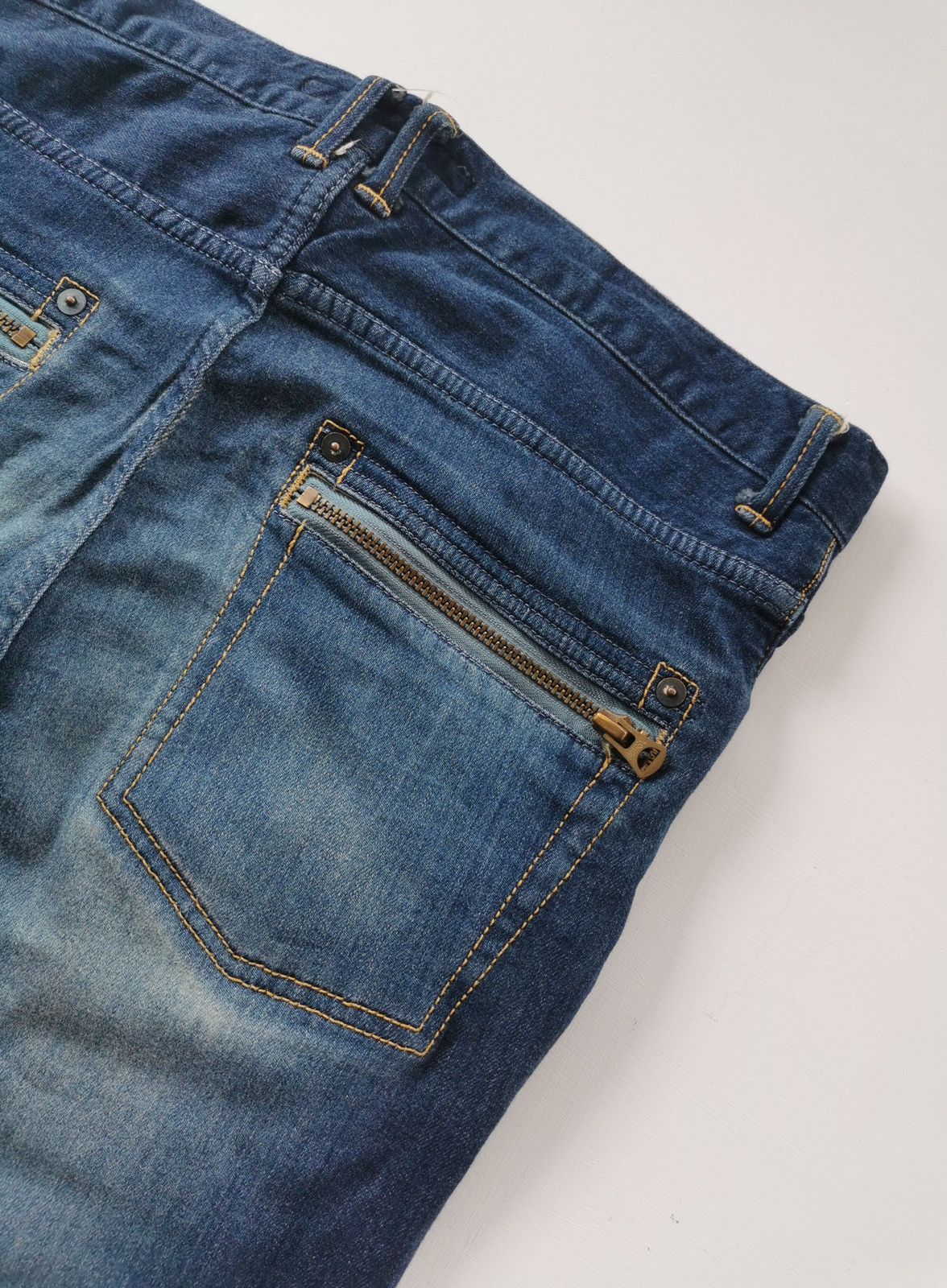 AG Adriano Goldschmied Adriano Goldschmied Article Cord Japan Zip Up Denim erd Size US 31 - 10 Thumbnail