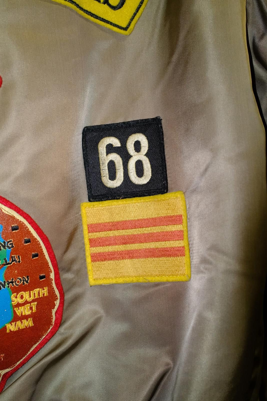 Avirex 68' Avirex VF-117 Privateers MA-1 Flight Jacket Size L / US 10 / IT 46 - 8 Thumbnail