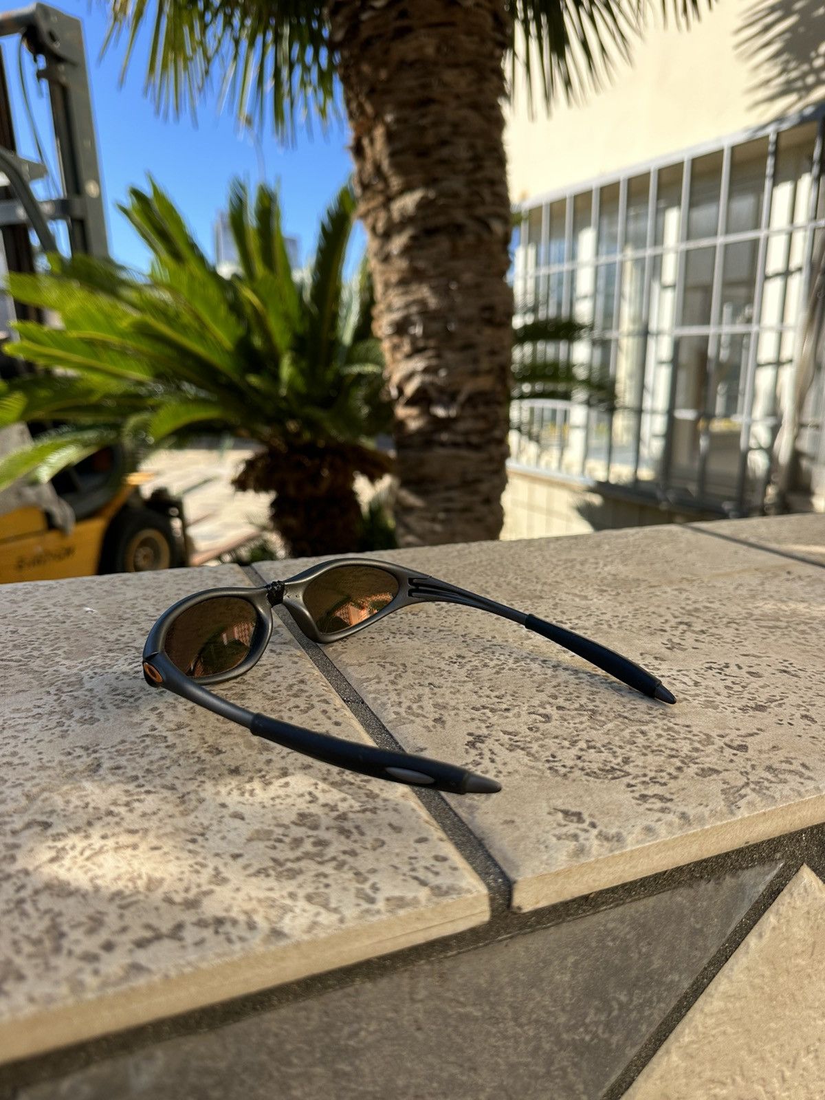 Oakley Oakley Sunglasses Grey Size ONE SIZE - 3 Thumbnail