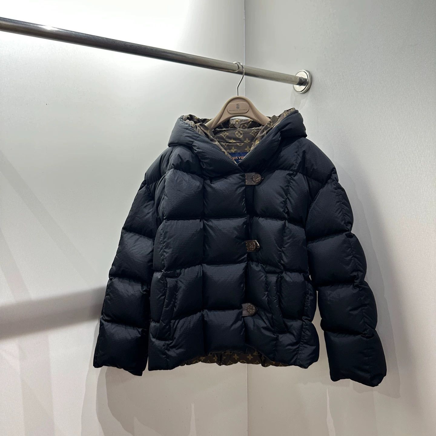 Louis Vuitton Louis Vuitton Black Puffer Jacket Size 34 | Grailed