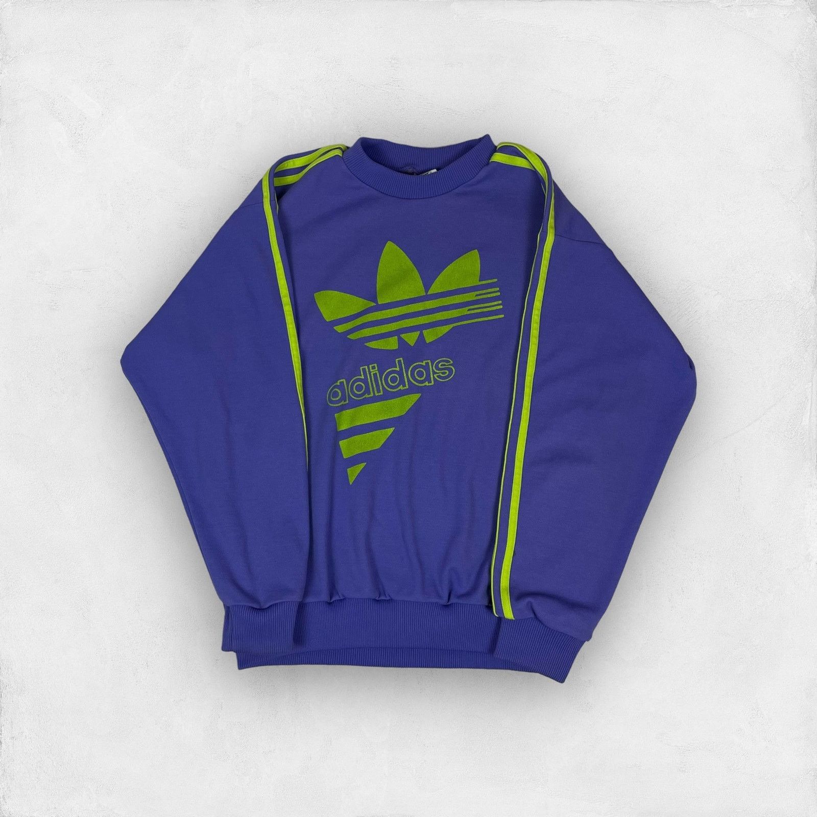 Adidas × Vintage Adidas Men's Purple Cotton Trefoil Center Logo Sweatshirt Size US M / EU 48-50 / 2 - 1 Thumbnail