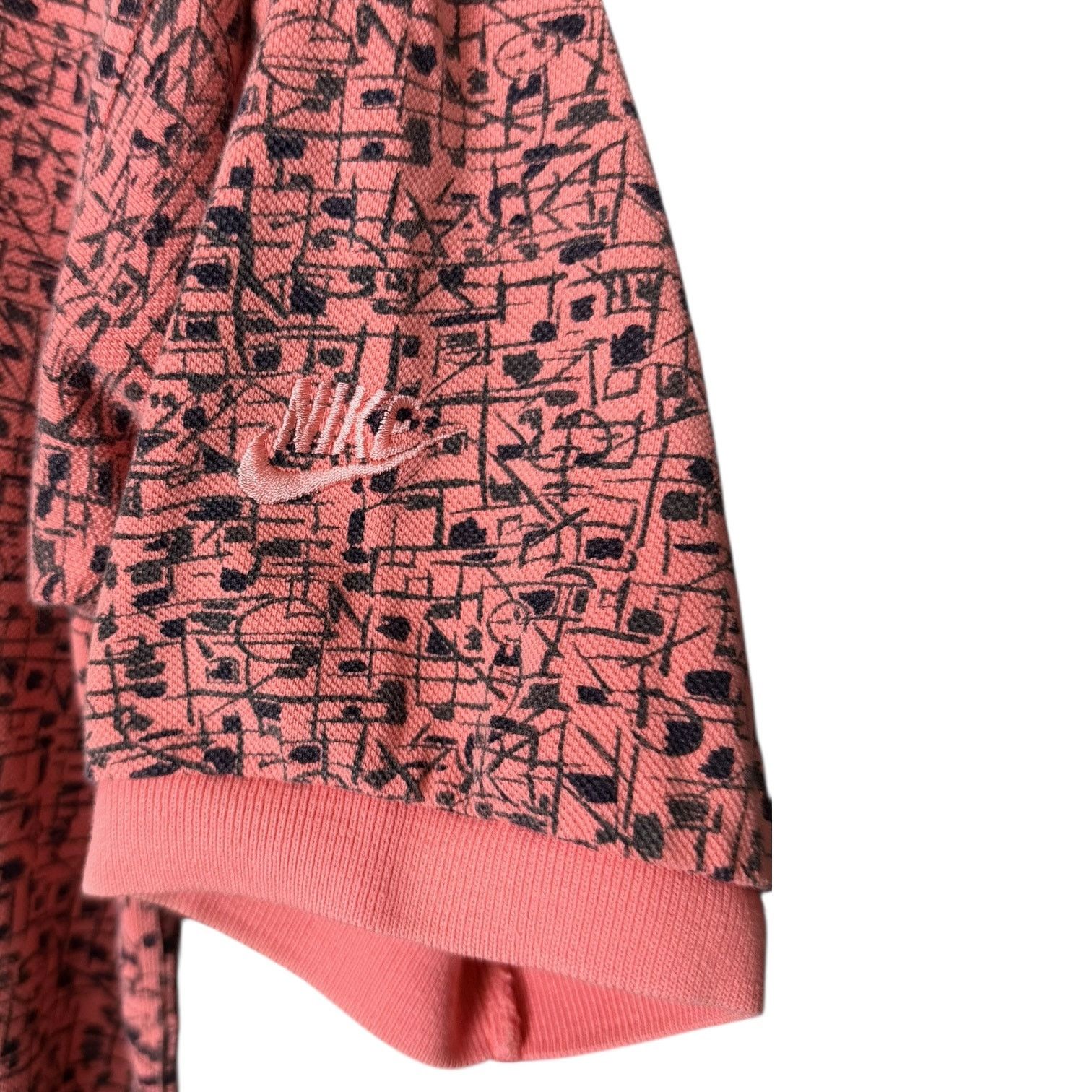 Nike Vintage Nike Polo Shirt Pink Abstract Pattern Geometric Sz M Size US M / EU 48-50 / 2 - 4 Thumbnail