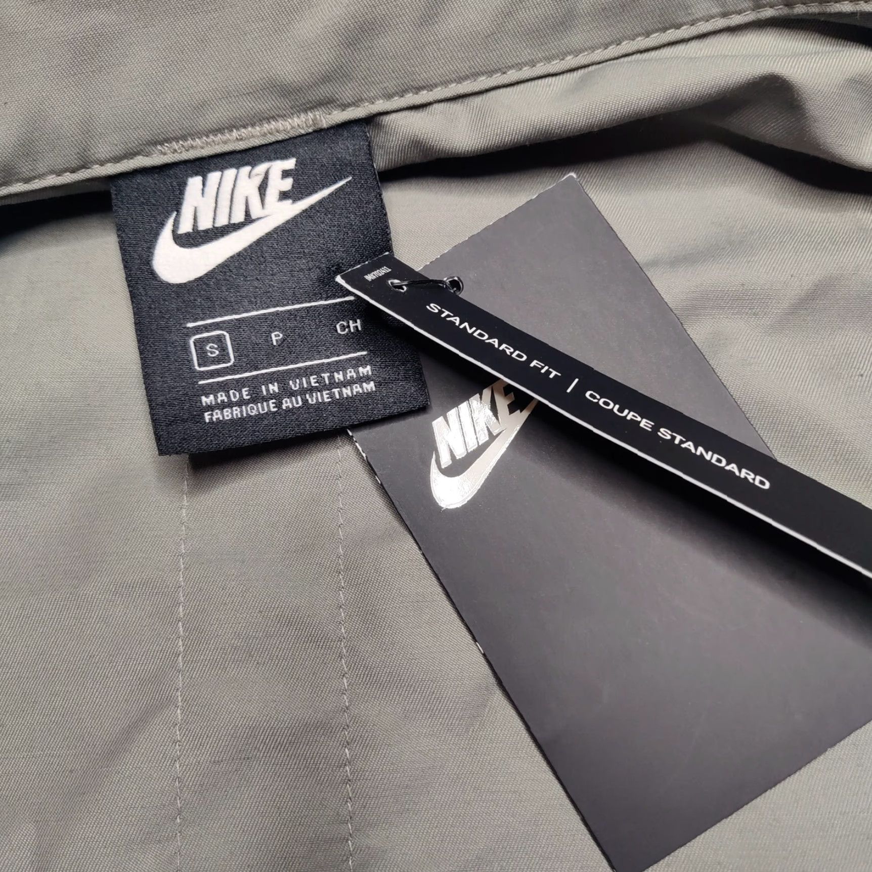 Nike NIKE M65 Utility Jacket Men Small Gray CZ9922 NEW Size US S / EU 44-46 / 1 - 4 Thumbnail