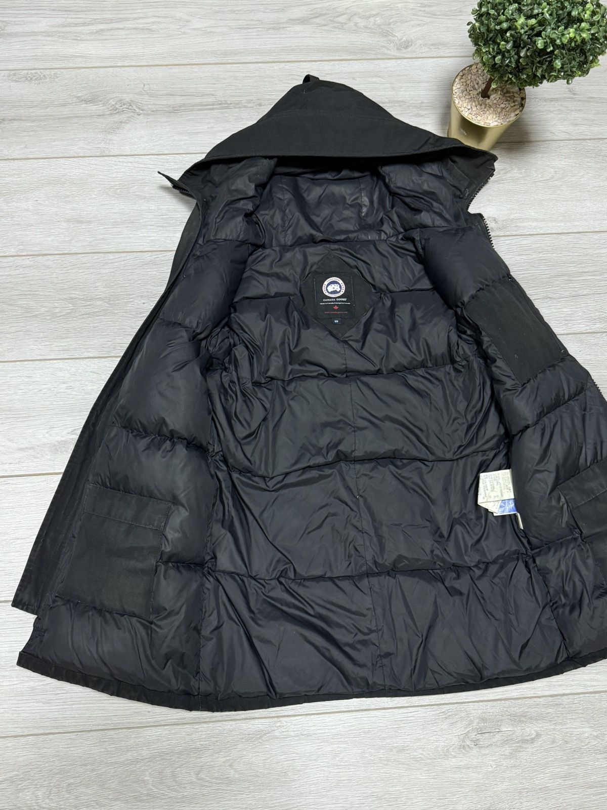 Canada Goose Canada Goose Chateau puffer down Parka Expedition jacket Size US M / EU 48-50 / 2 - 15 Thumbnail