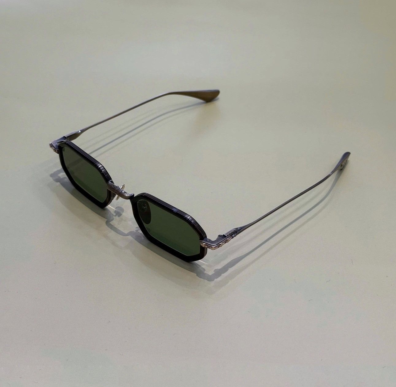 Chrome Hearts CHROME HEARTS STYLIDA Dark Tortoise/Antique Gold-Sun Size ONE SIZE - 1 Thumbnail