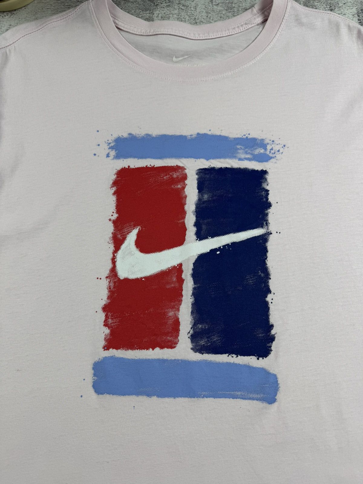 Nike Nike Team Rose Big Swoosh Basic Sportswear Blank T Shirt Tee Size US XL / EU 56 / 4 - 7 Thumbnail