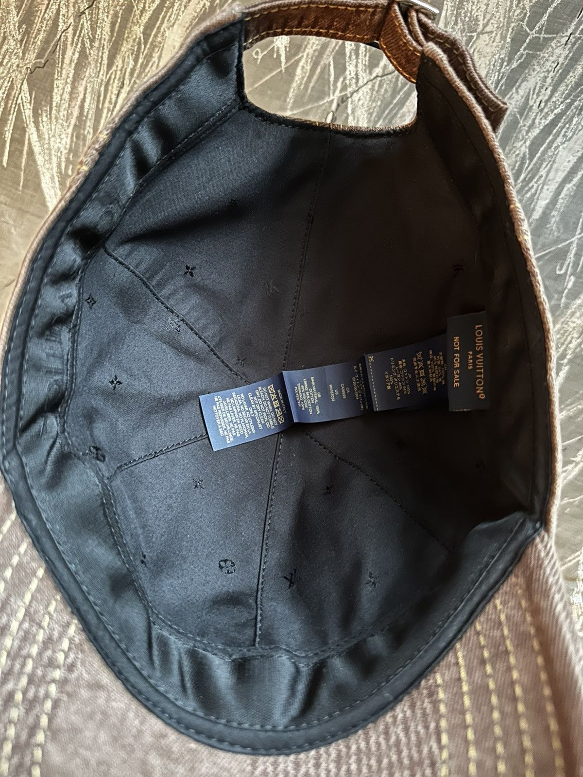 Louis Vuitton Louis Vuitton Damier hat Size ONE SIZE - 11 Thumbnail