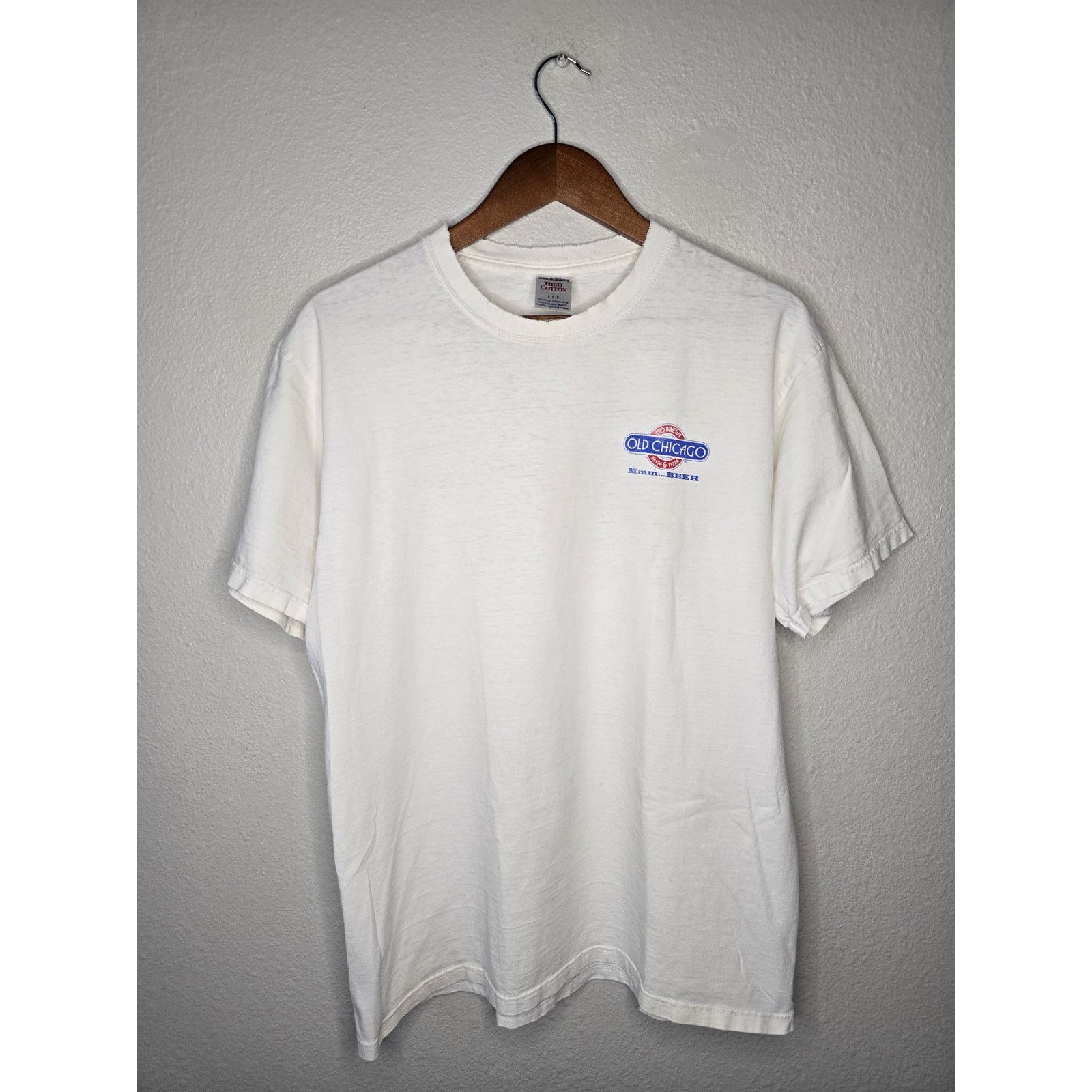 Other Old Chicago World Beer Tour Faded Distressed Alcohol Tee Size US L / EU 52-54 / 3 - 5 Thumbnail