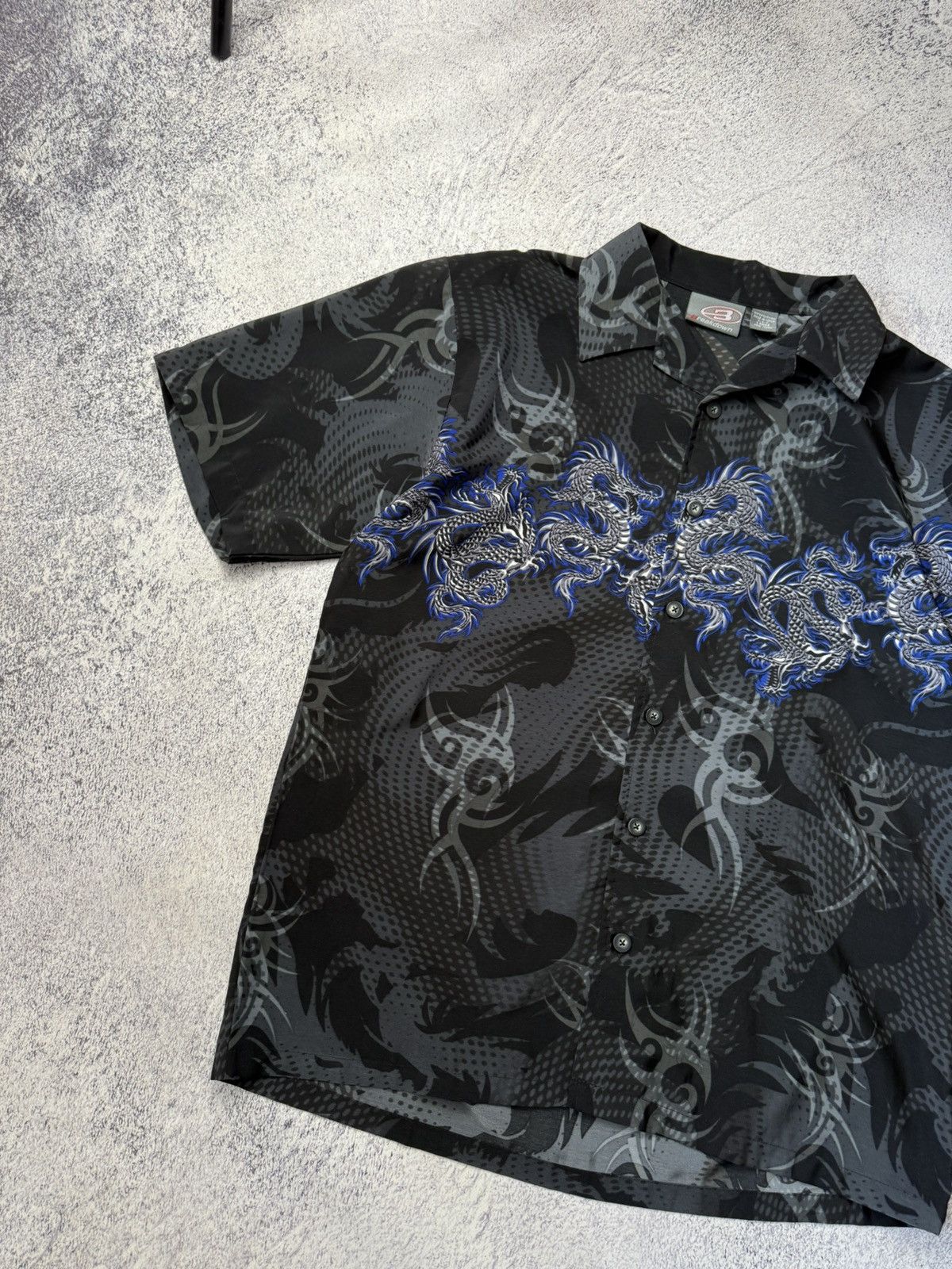 Japanese Brand Vintage Y2k Dragon Shirt Balenciaga Look Alike Size US L / EU 52-54 / 3 - 2 Thumbnail