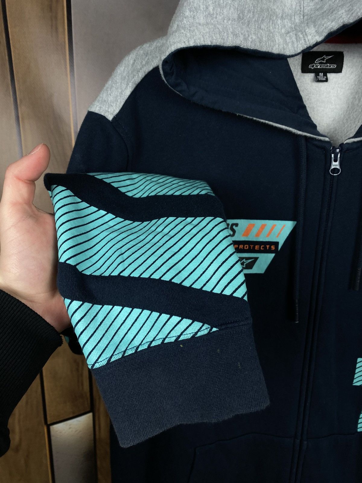 Alpinestars 🚀Hoodie Zip Up Alpinstars Protects Racing Style Striped Tee🚀 Size US M / EU 48-50 / 2 - 3 Thumbnail