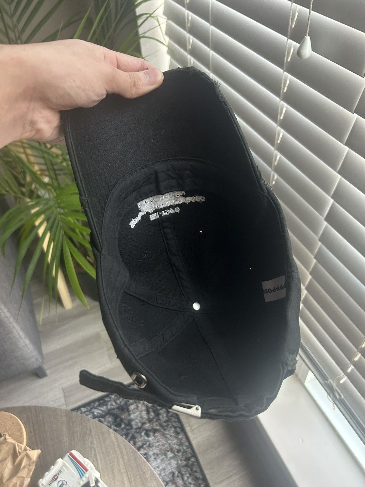 FFFPOSTALSERVICE Damaged Wax Eli 1979 Cap