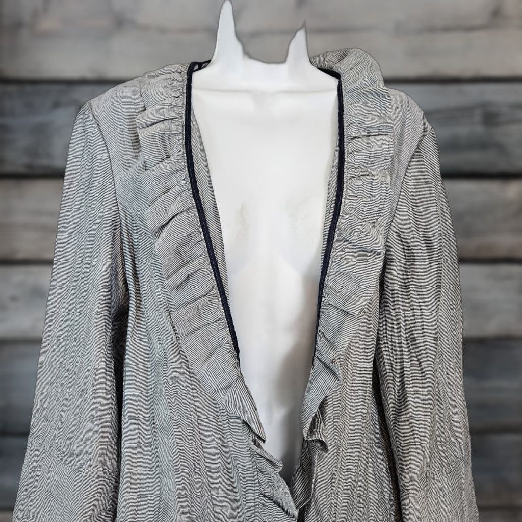 Vintage Chico's Women's Open Front Jacket L Gray Striped Linen Blend Ruffle Jacket Size L / US 10 / IT 46 - 1 Thumbnail