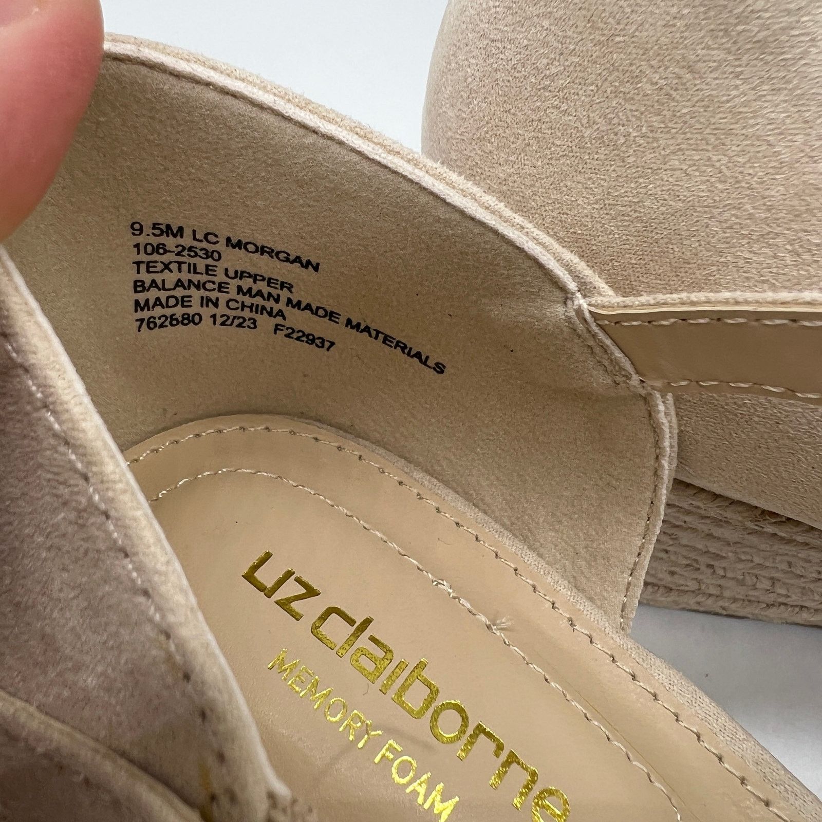 Other Liz Claiborne Morgan Women's Wedge Heels Cream Sand Size 9.5 Size US 9.5 / IT 39.5 - 6 Thumbnail