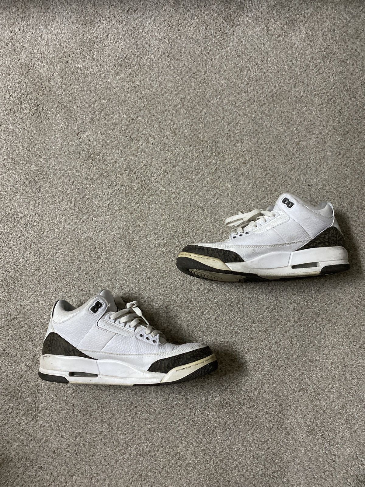 Jordan Brand Air Jordan 3 retro Size US 10.5 / EU 43-44 - 1 Thumbnail