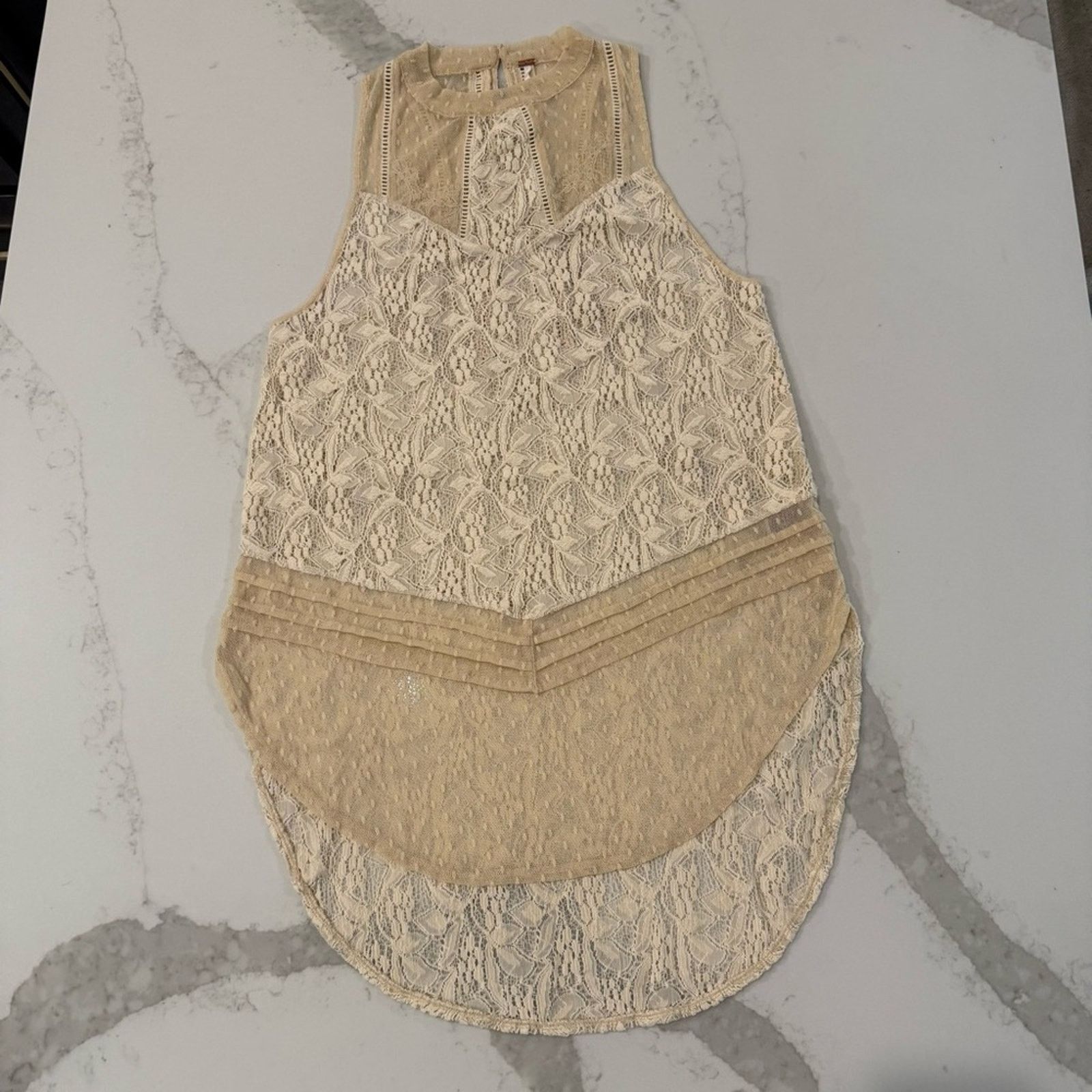 Free People Free People Modern Lace Mesh Maisie Tunic Sleeveless Top Size M / US 6-8 / IT 42-44 - 1 Thumbnail