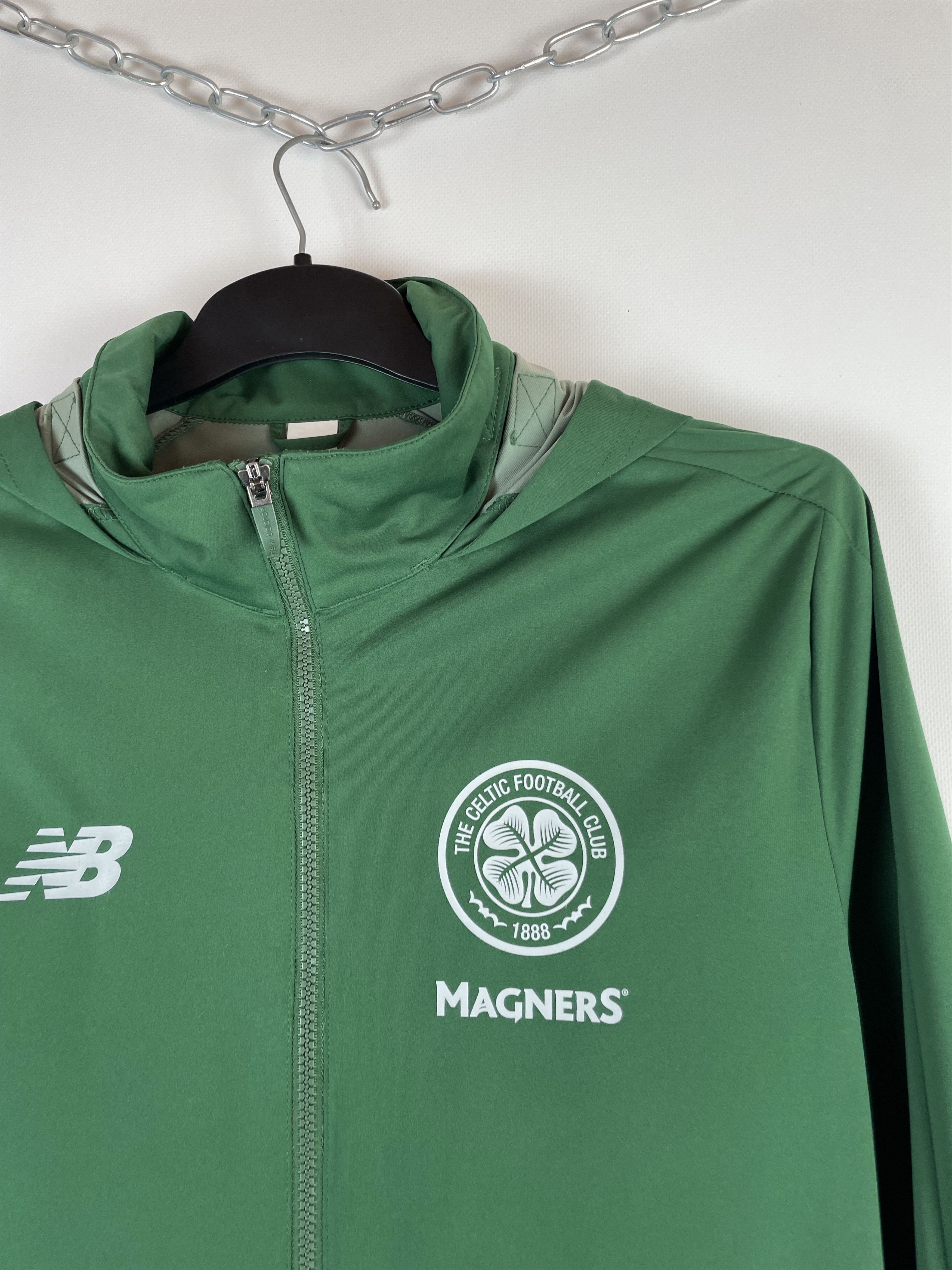New Balance New Balanc Celtic Track Top Training Jacket Football Soccer Size US L / EU 52-54 / 3 - 4 Thumbnail