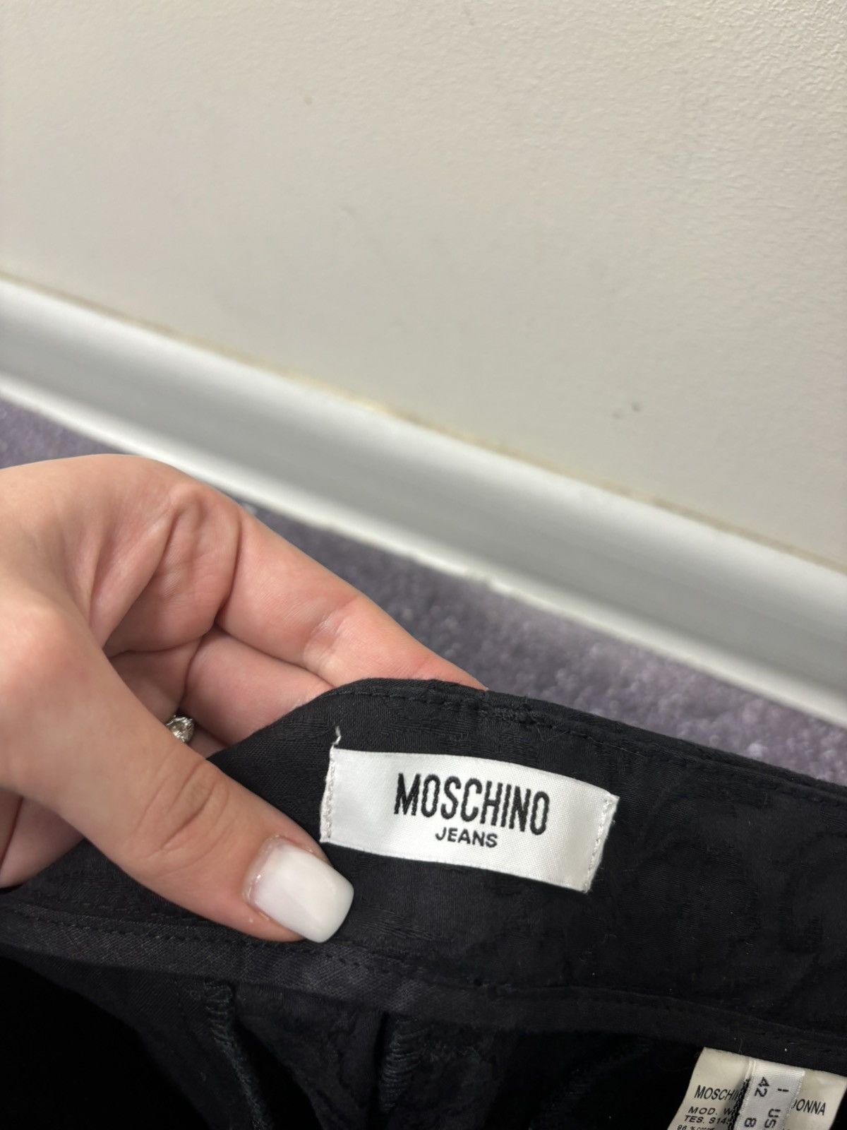 Moschino Vintage Moschino Women’s Flowers Pattern Luxury Black Pants Size 28" / US 6 / IT 42 - 7 Thumbnail