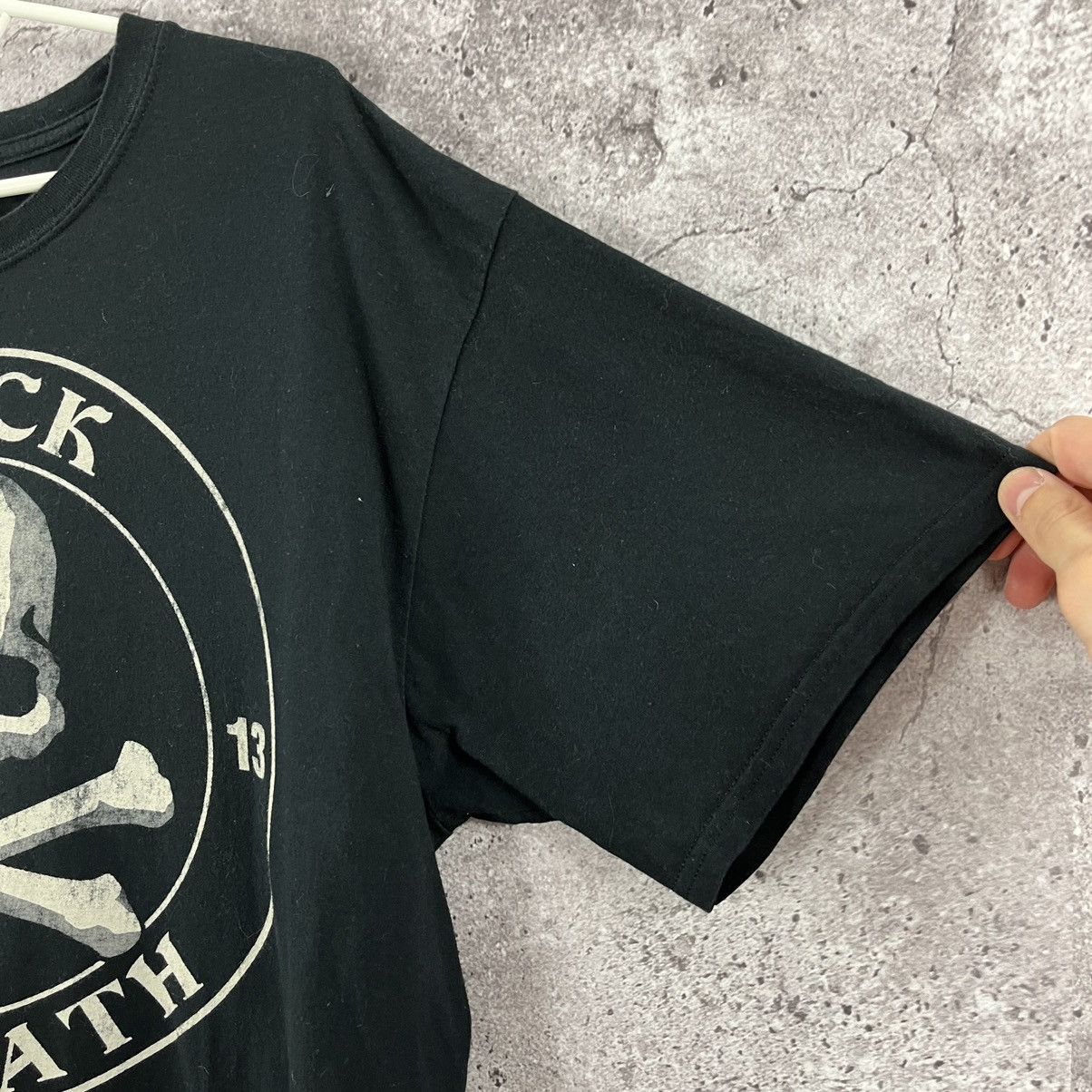 Band Tees × Black Sabbath Black Sabbath 2013 Tour Tee Rock Band T-Shirt Big Logo Sz XL Size US XL / EU 56 / 4 - 5 Thumbnail