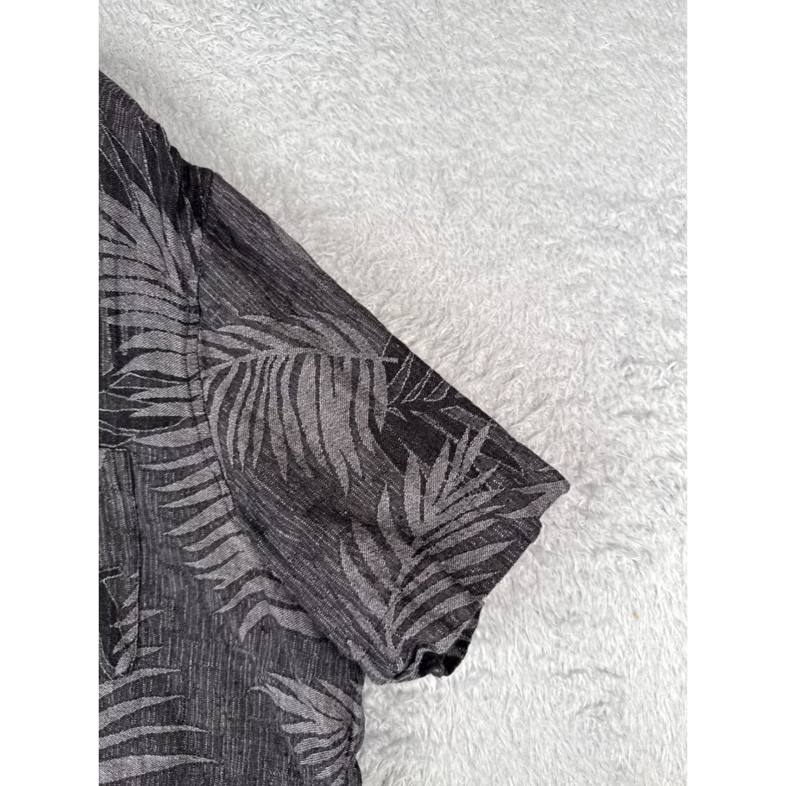 Tasso Elba Tasso Elba Shirt Adult 2XL Gray Floral Palm Leaf Button Up Silk Blend Size US XXL / EU 58 / 5 - 2 Thumbnail