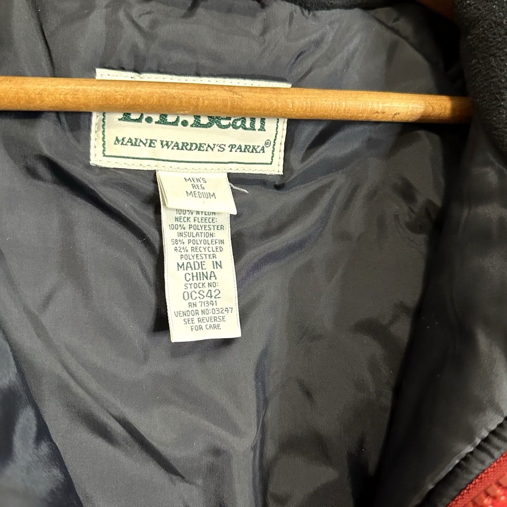 Vintage VINTAGE L.L. Bean Maine Wardens Parka Jacket Mens M Red Gore-Tex Thinsulate Regular Long Description: see notes Size US M / EU 48-50 / 2 - 3 Thumbnail