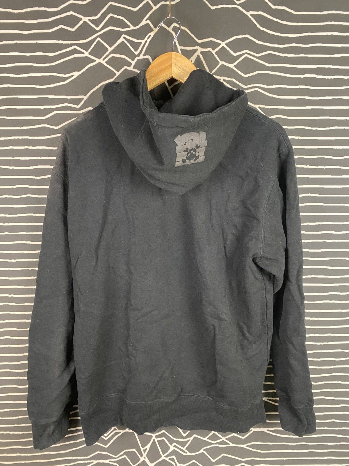 Santastic WARU pullover hoodie