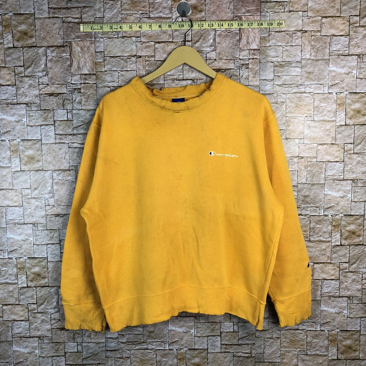 Champion × Vintage Champion vintage Yellow Sweatshirt #A764 Size US L / EU 52-54 / 3 - 1 Thumbnail
