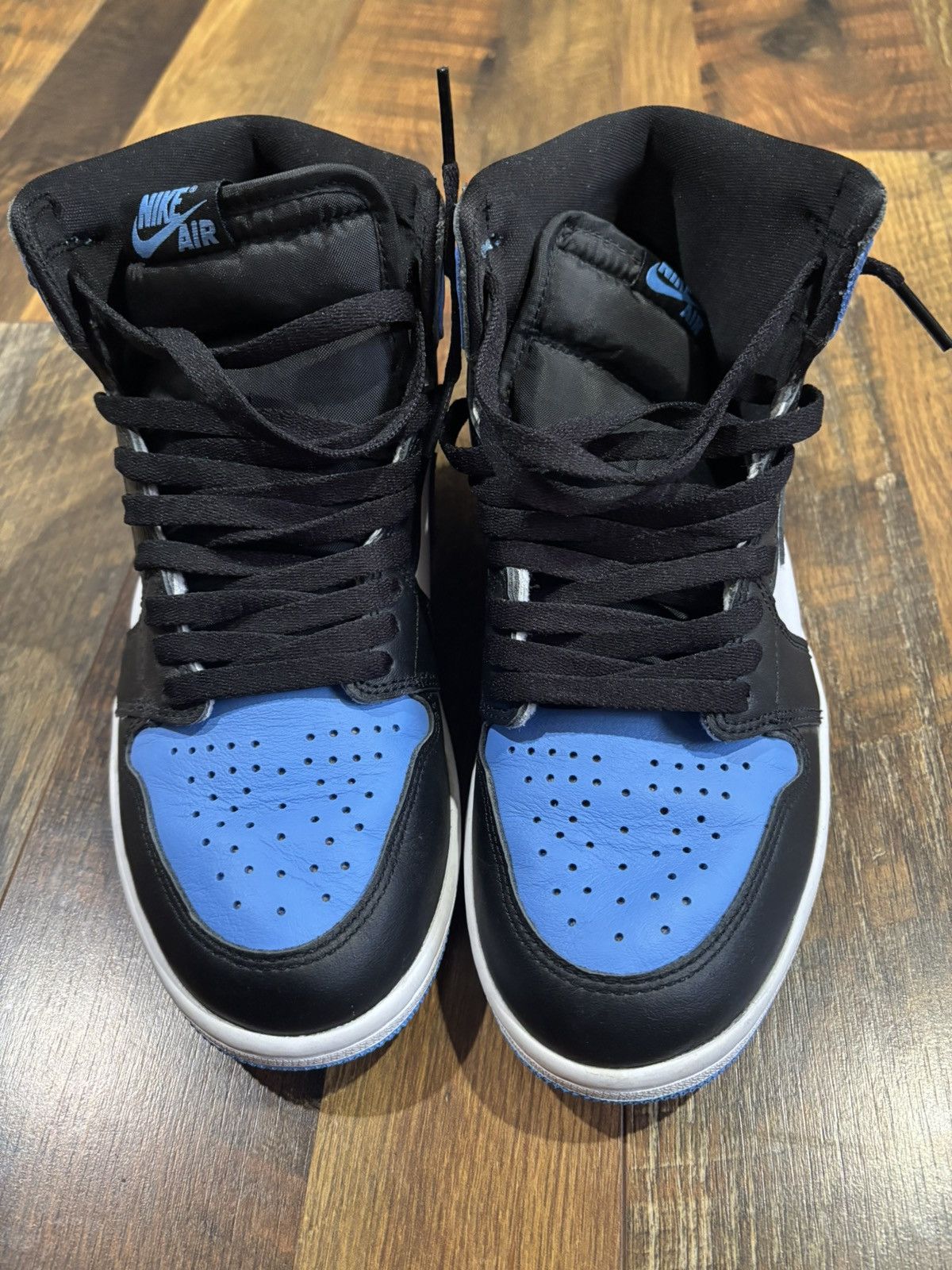 Jordan Brand Air jordan 1 UNC blue sneaker Size US 8.5 / EU 41-42 - 1 Thumbnail