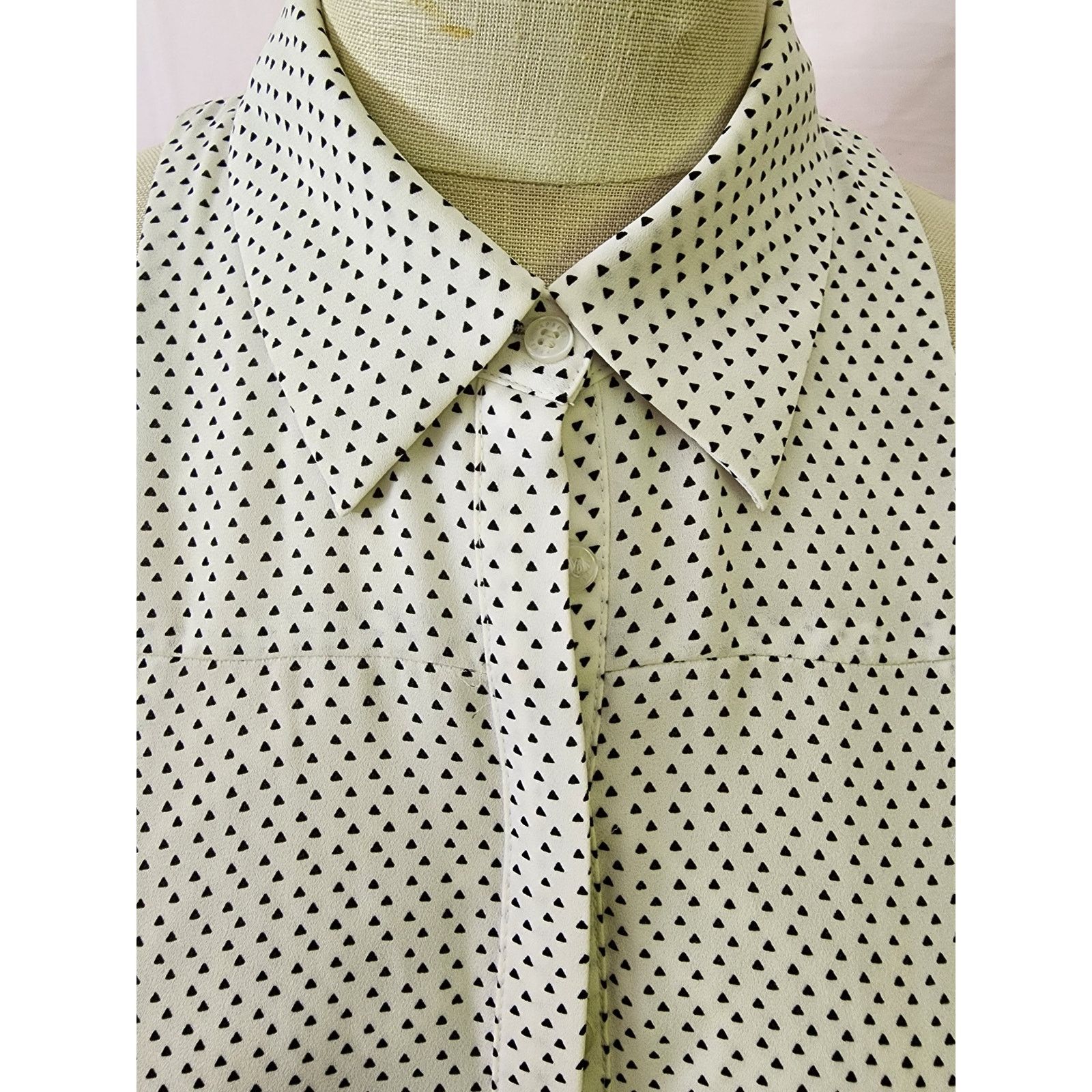 Express Express Womens White Collared Halter Dress Size 4 Size S / US 4 / IT 40 - 3 Thumbnail