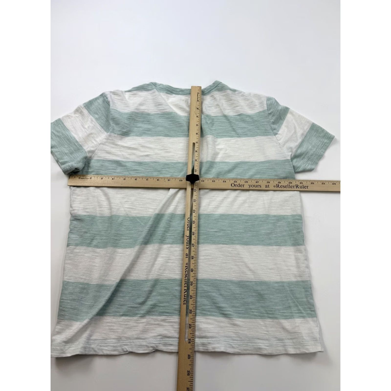 Gap Gap Shirt Mens Large Green White Striped V-Neck Cotton Tee Casual Tagless Size US L / EU 52-54 / 3 - 5 Thumbnail