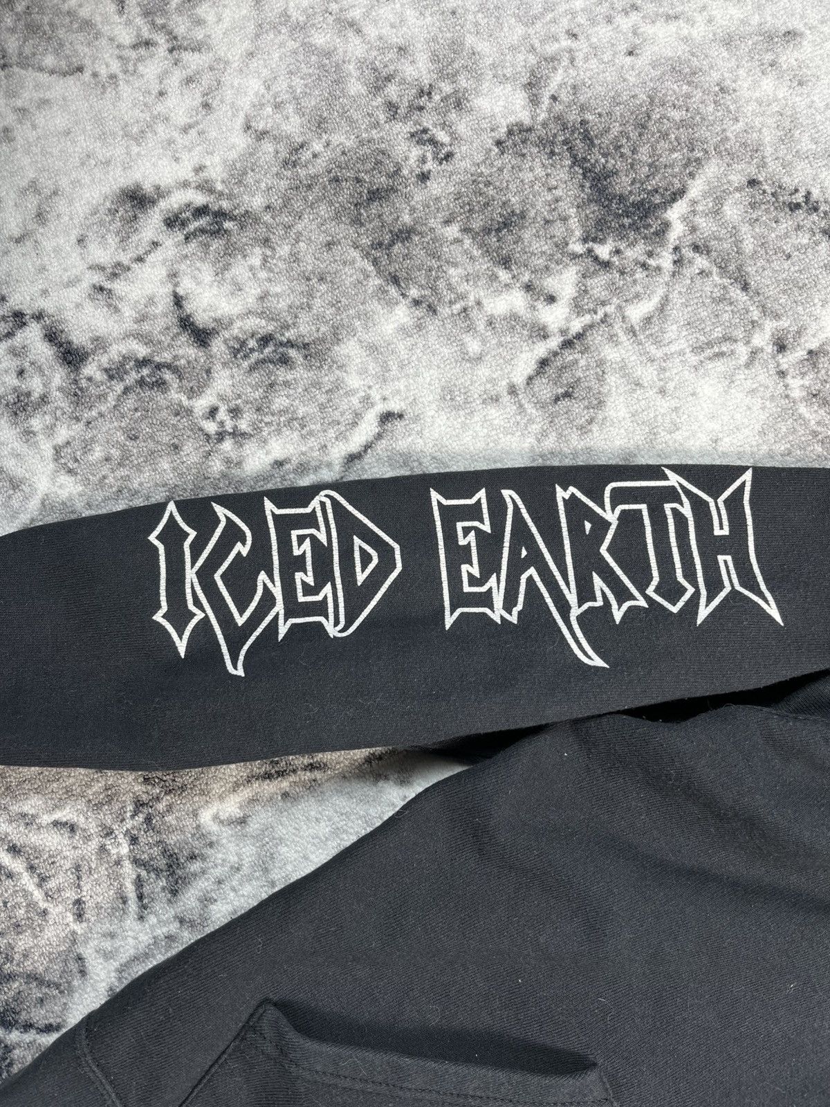 Band Tees Iced Earth Vintage Zip Hoodie Rare Size US L / EU 52-54 / 3 - 8 Thumbnail