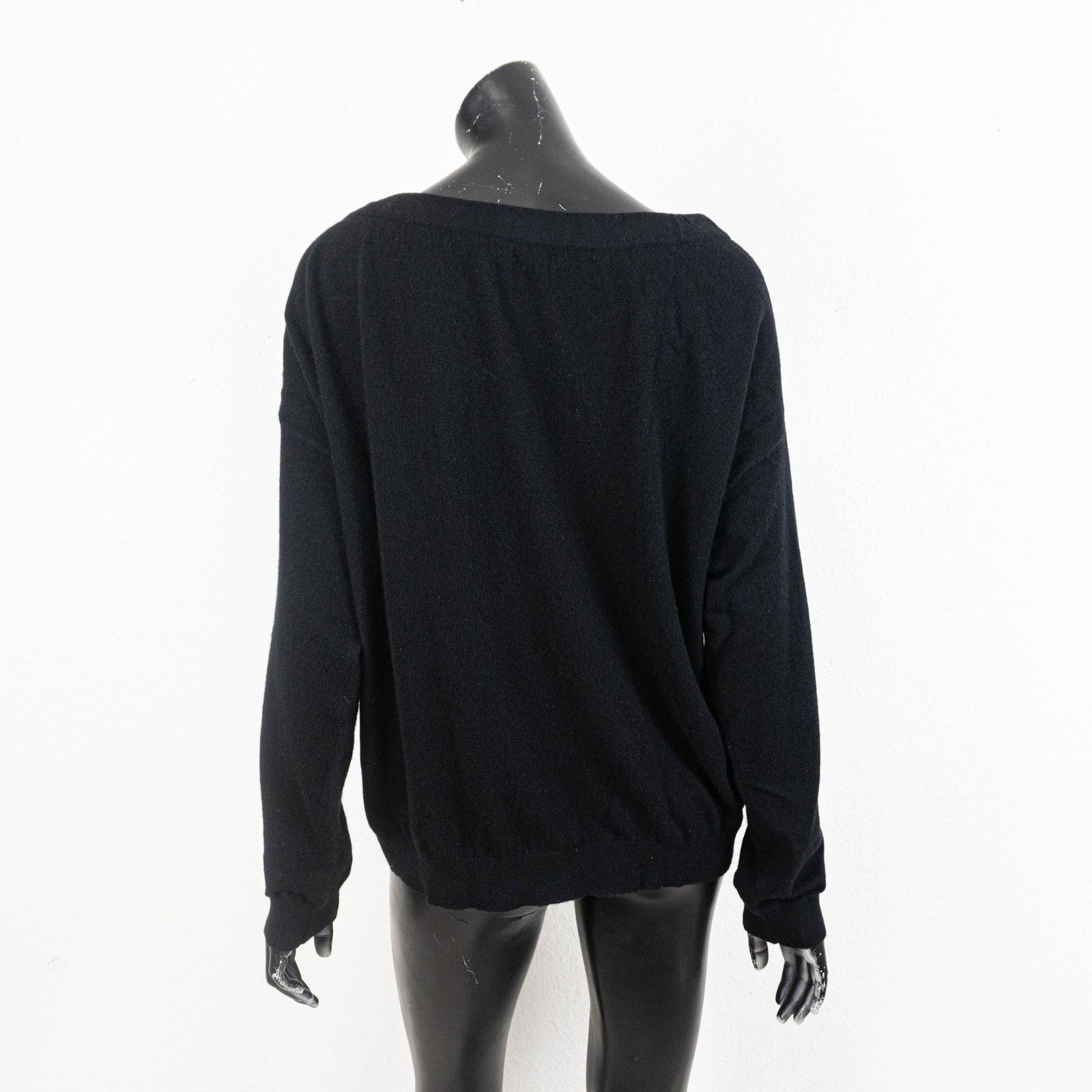 Vince Vince 100% Cashmere Cold Shoulder Sweater in black Large Size L / US 10 / IT 46 - 5 Thumbnail