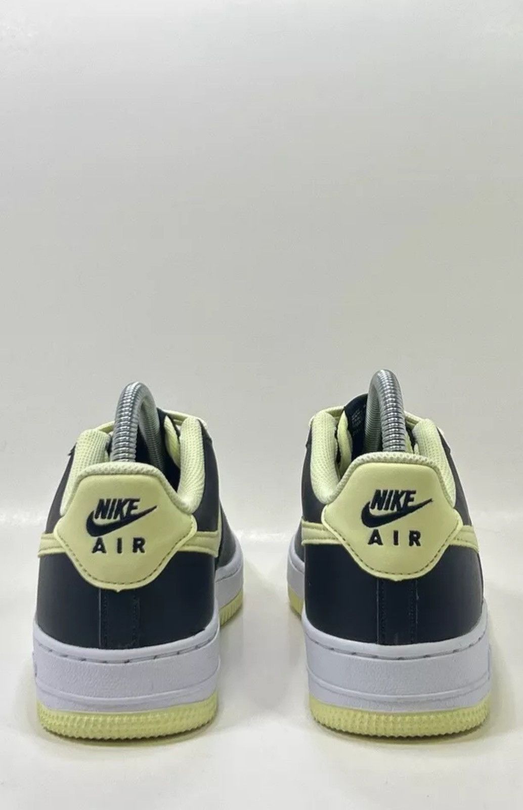 Nike Size 5Y - Boys Nike Air Force 1 Low GS CT3839-400 Wmns 6.5 Size US 5 / EU 37 - 4 Thumbnail