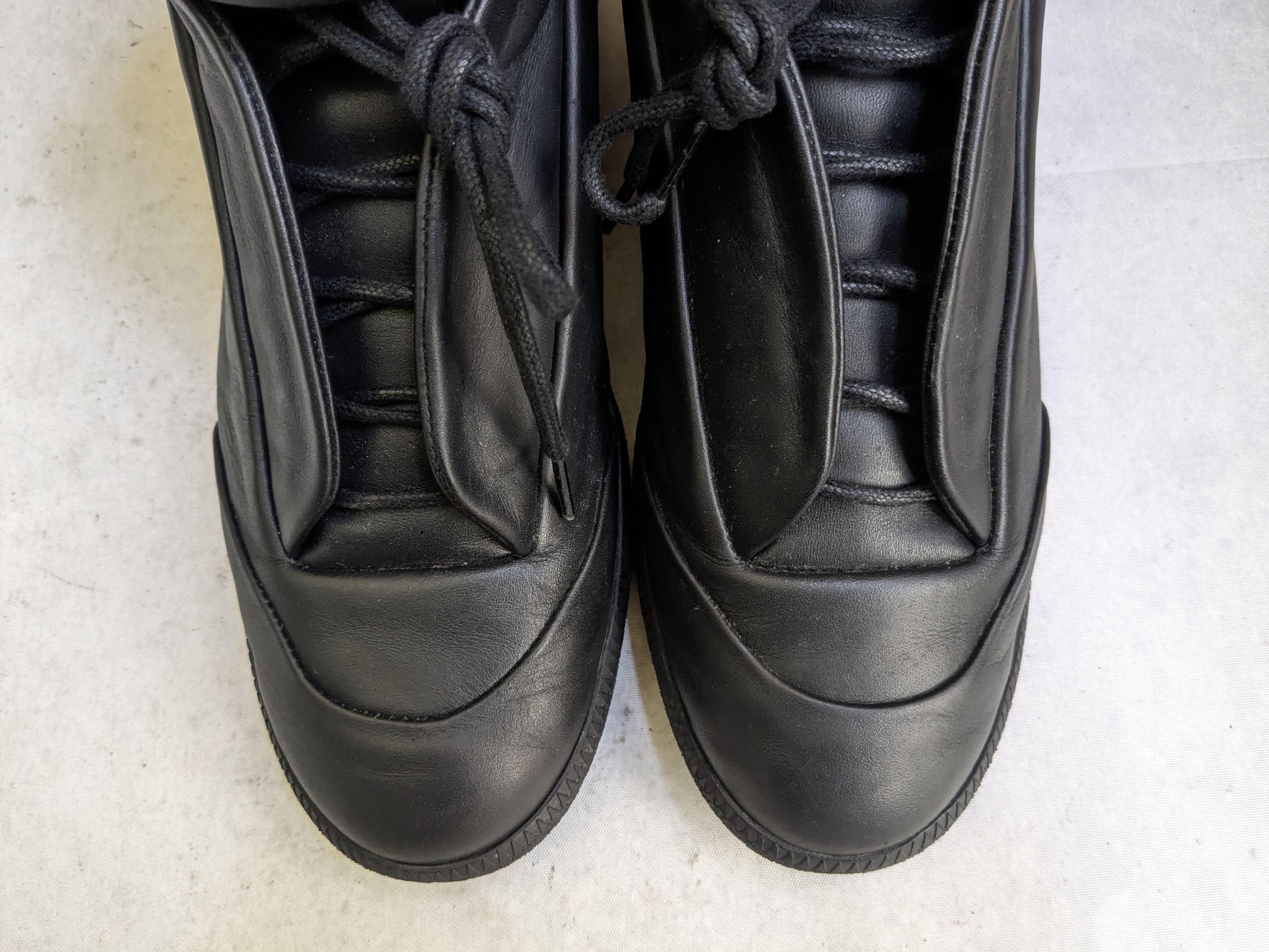 Maison Margiela Maison Margiela Future Sneakers Black 10 43 High Tops Size US 10 / EU 43 - 2 Thumbnail