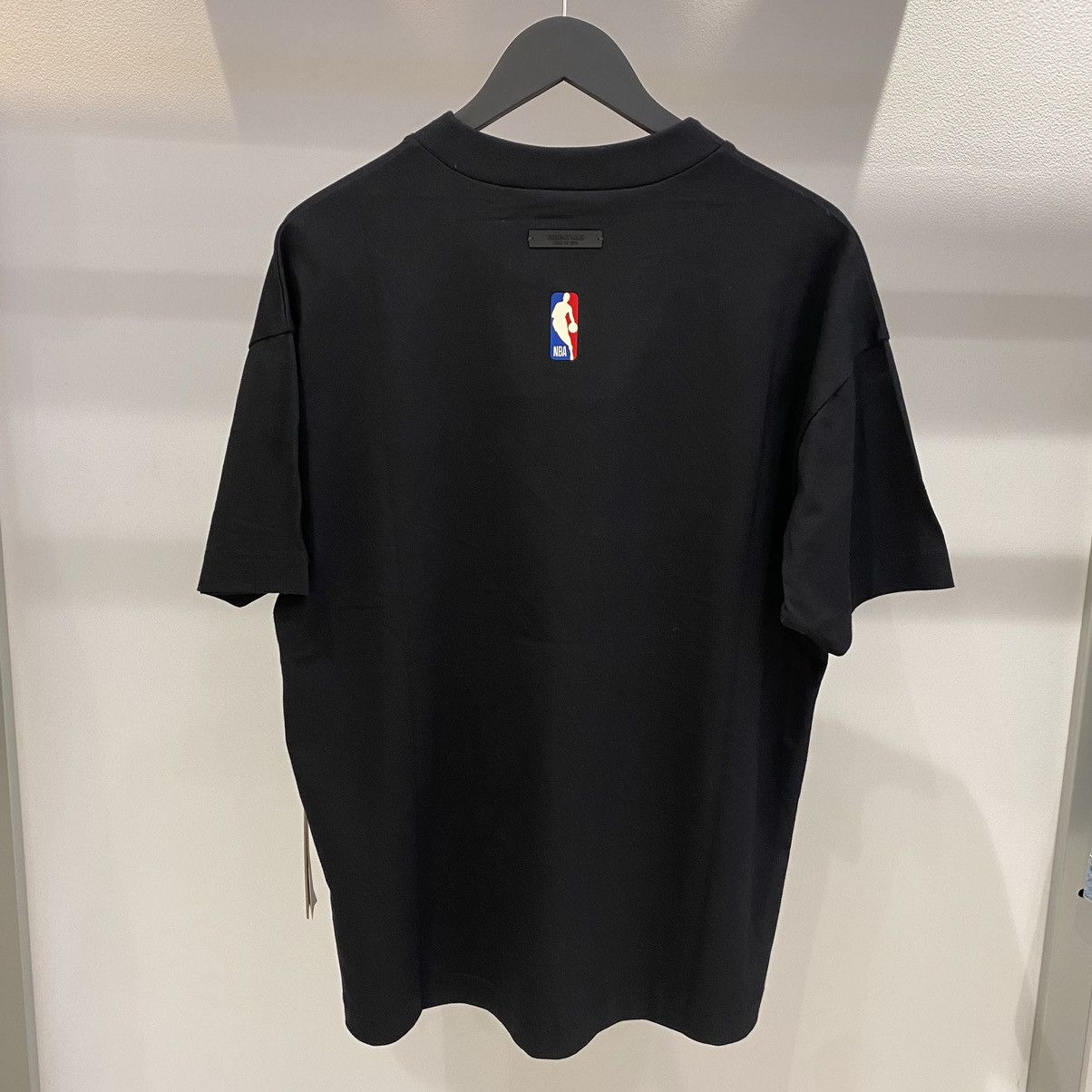 Essentials × NBA Fear of God Essentials x NBA Kings Tee Black Size US S / EU 44-46 / 1 - 3 Thumbnail