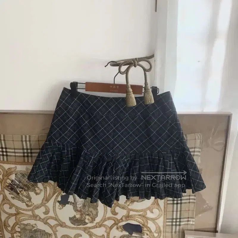 Burberry Burberry Pleated Cotton Skirt in Green. Size 24" / US 00 / IT 34 - 4 Thumbnail