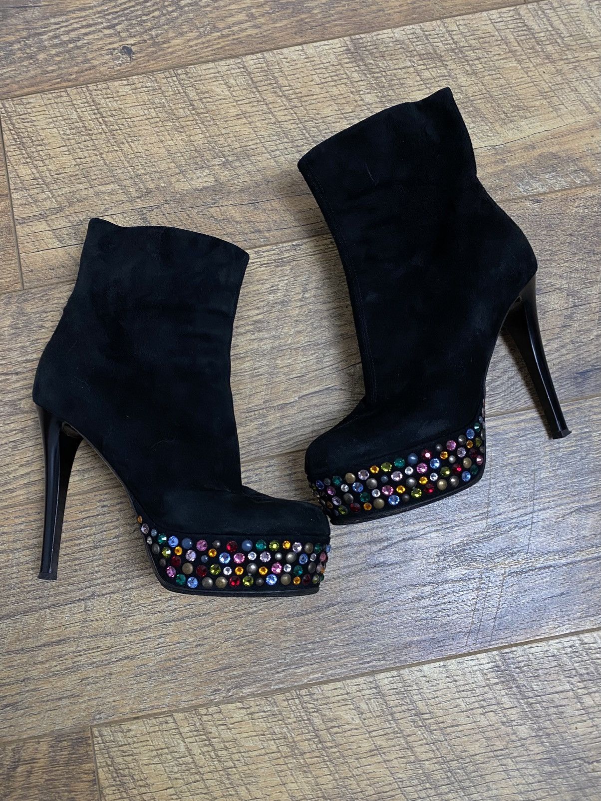 Giuseppe Zanotti Giuseppe Zanotti Crystal Embellished Suede Ankle Boots Size US 6 / IT 36 - 1 Thumbnail