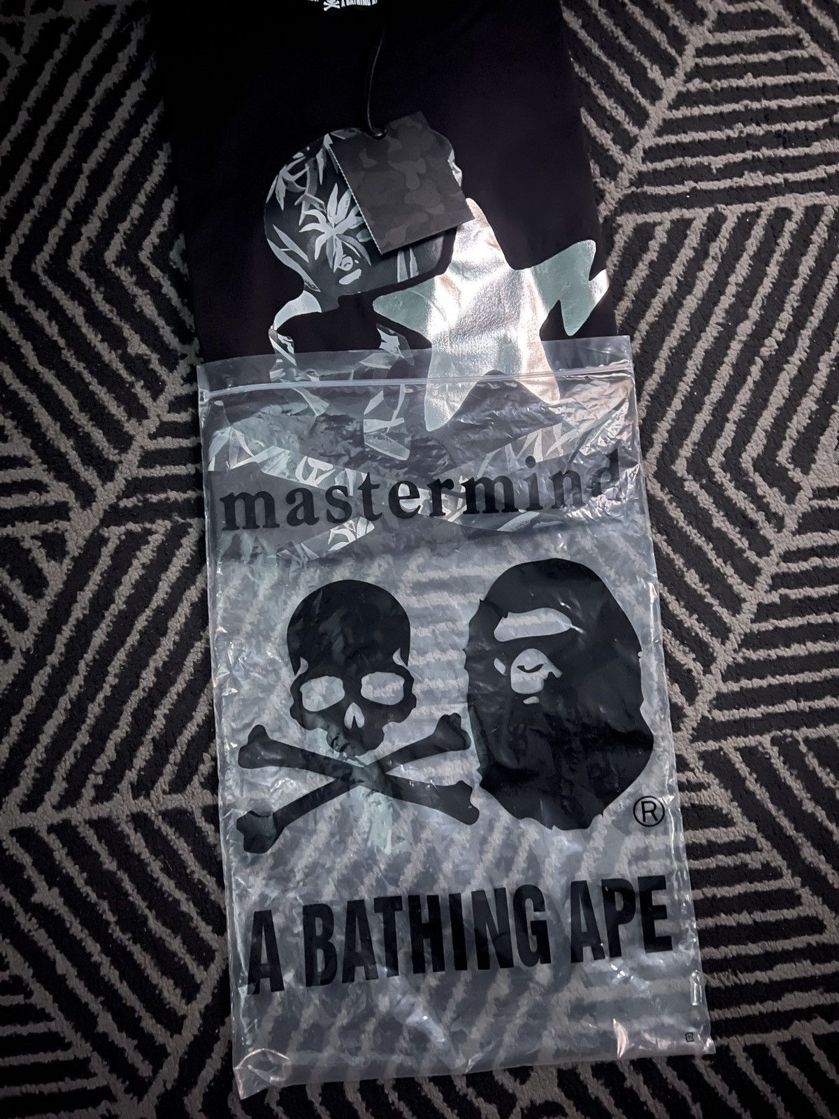 Bape × Mastermind Japan A BATHING APE x MASTERMIND JAPAN Size US S / EU 44-46 / 1 - 2 Thumbnail
