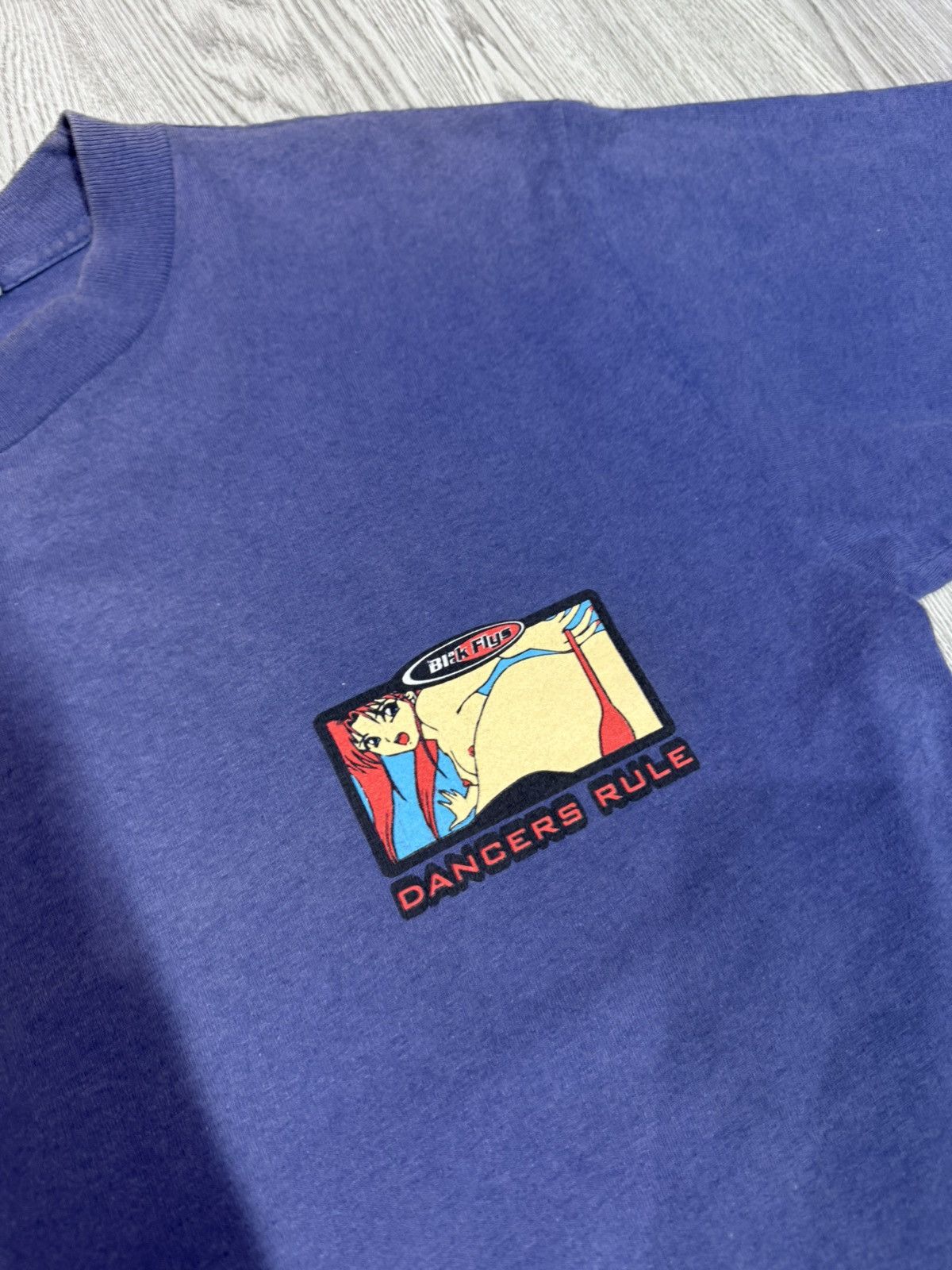 Japanese Brand 90’s BLACK FLYS DANCERS RULE WOMAN LOGO RETRO VINTAGE TSHIRT Size US M / EU 48-50 / 2 - 7 Thumbnail