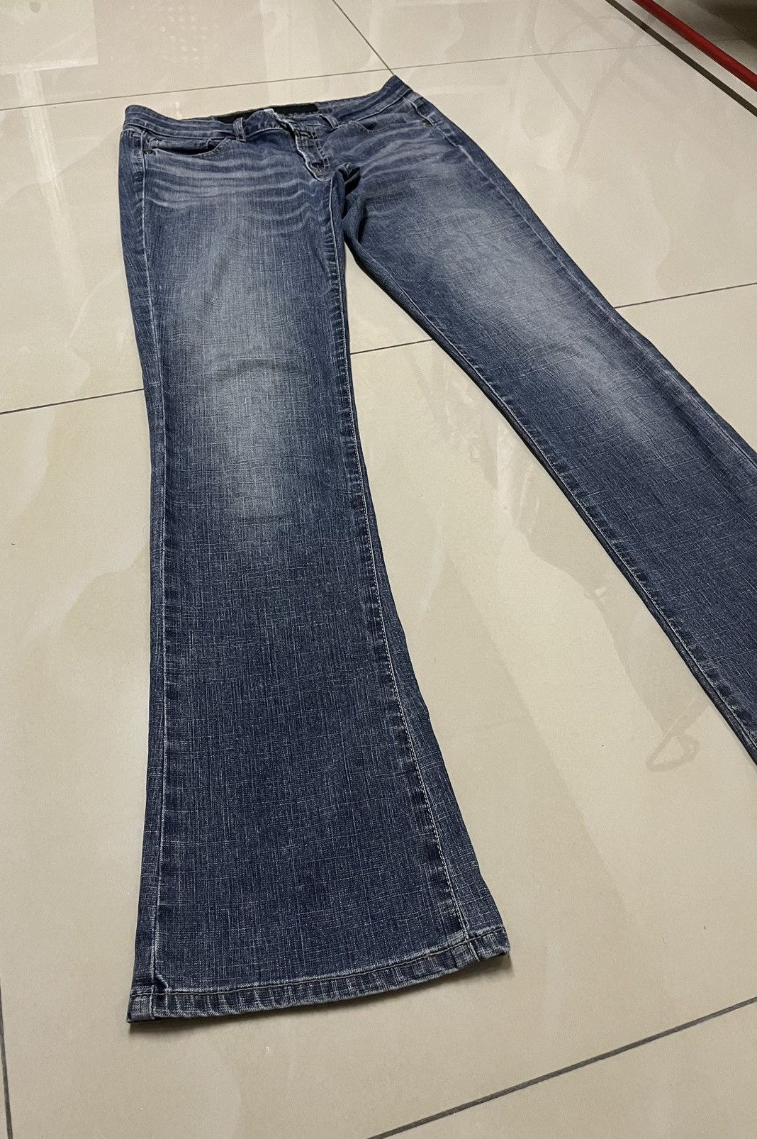 Flare Jeans Marithe Francoise Girbaud distressed low rise F1