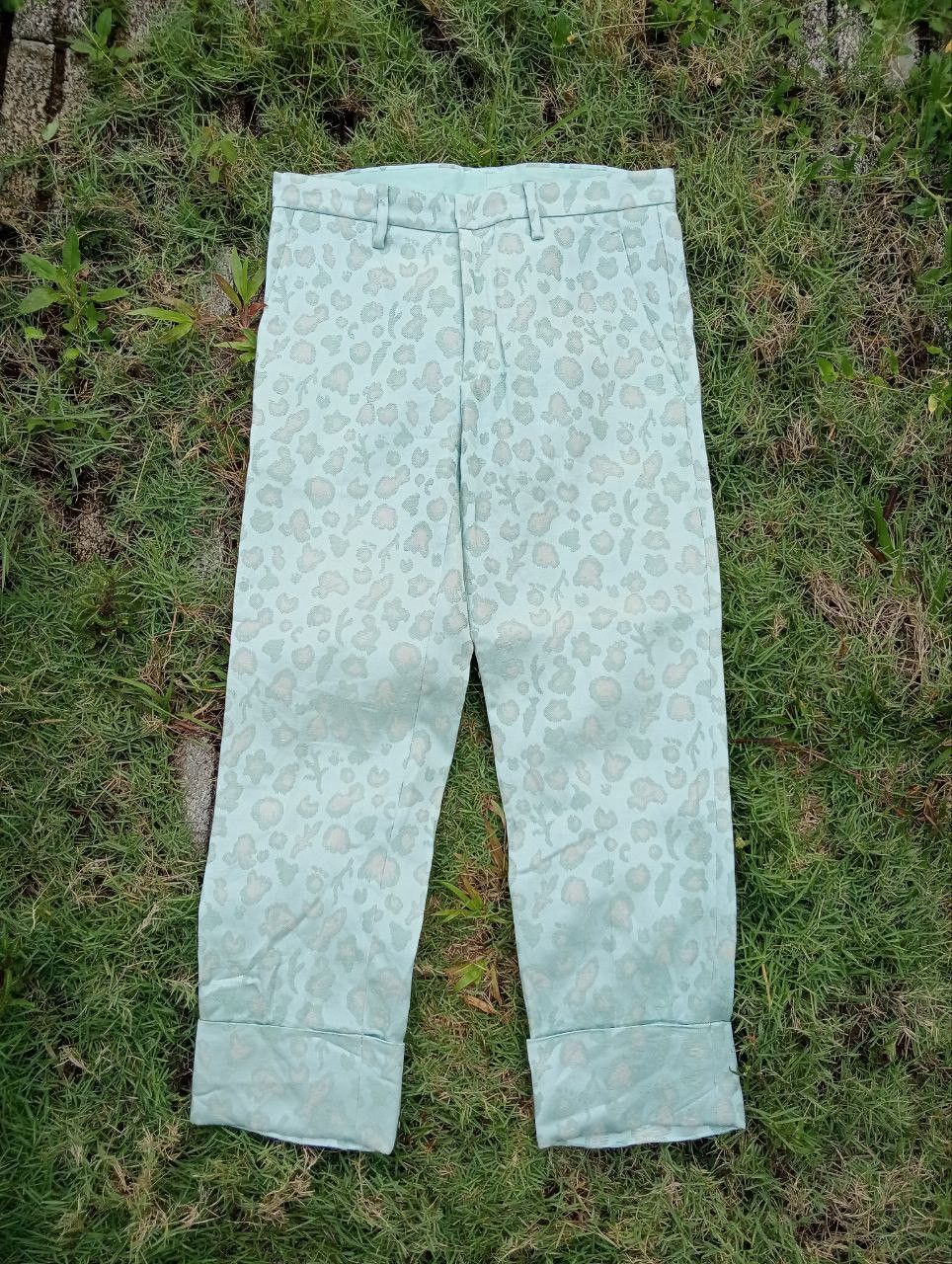 Issey Miyake TSUMORI CHISATO ISSEY MIYAKE LEOPARD ACETATE PANTS Size 30" / US 8 / IT 44 - 1 Thumbnail