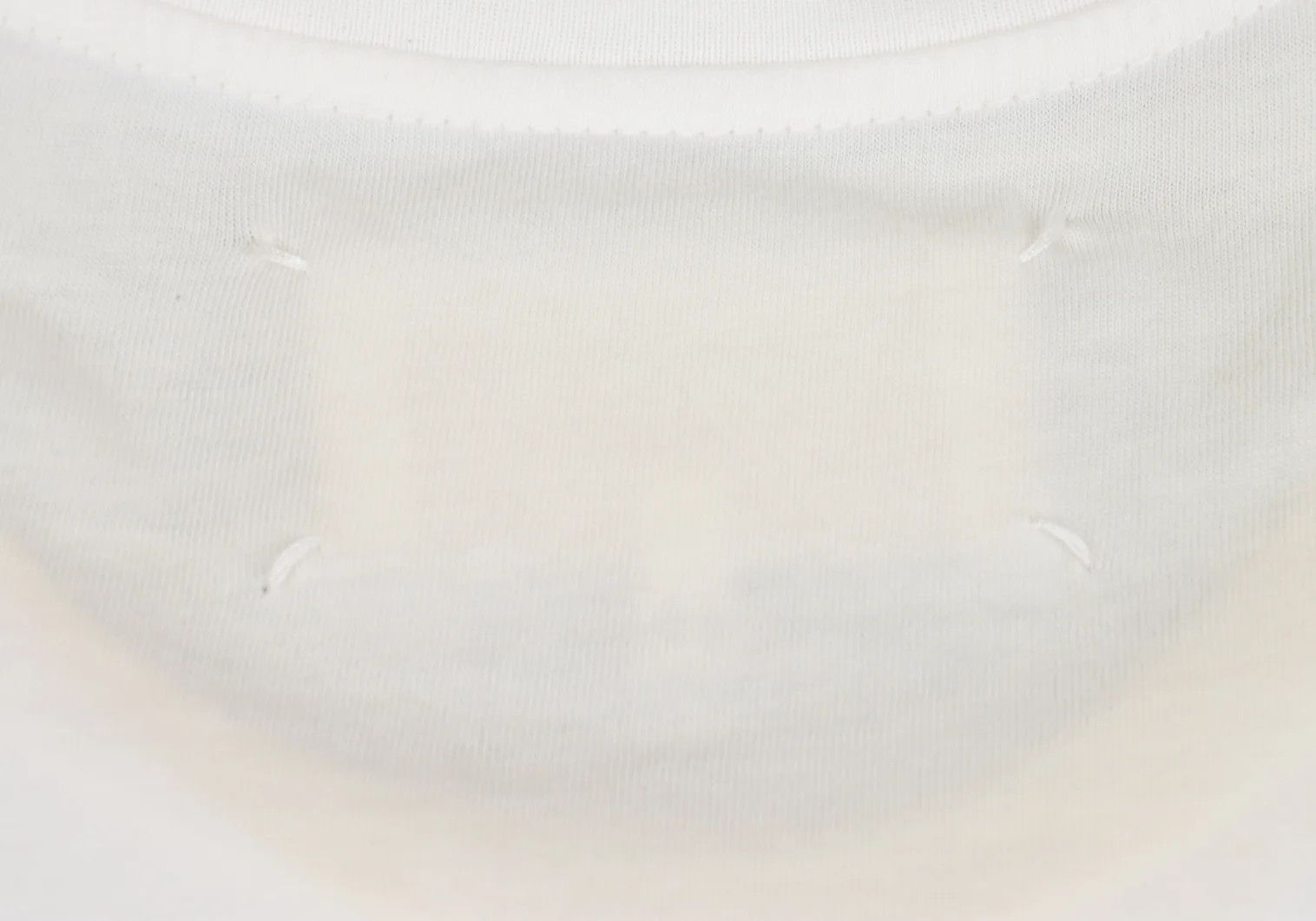 Maison Margiela Transfer Print T-Shirt in White Cream Size 44 Size US S / EU 44-46 / 1 - 10 Thumbnail