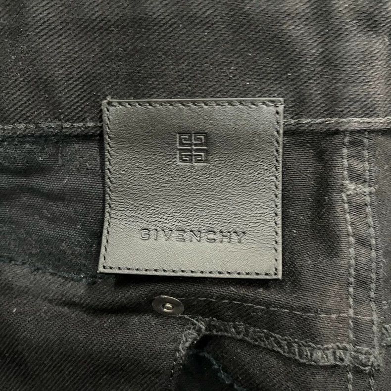 Givenchy Givenchy Black Ripped Denim Pants, official price 13500 Size US 36 / EU 52 - 4 Thumbnail