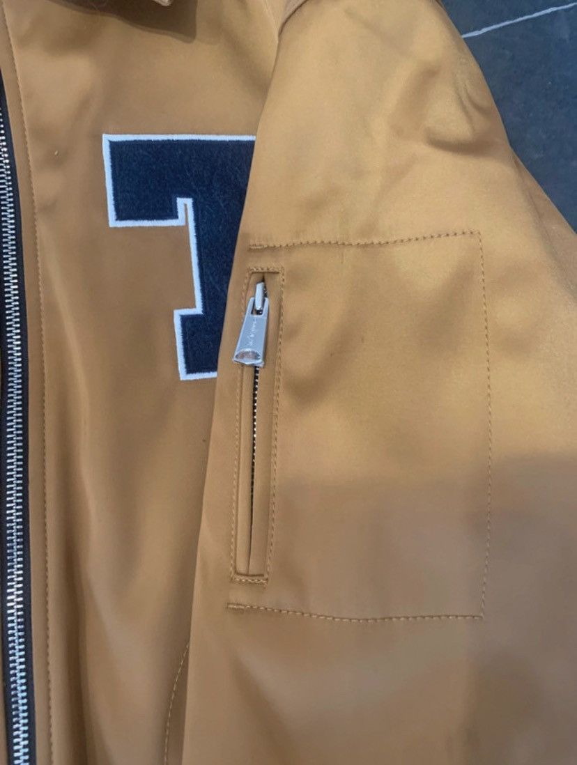 Tommy Jeans NWT Tommy Jeans Varsity Bomber Jacket Fur Collar Camel Size US XS / EU 42 / 0 - 4 Thumbnail