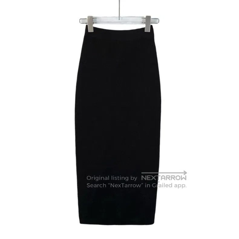 Fendi Fendi Black monogram all-over print double-sided pencil sk Size 42" / US 20 - 1 Thumbnail
