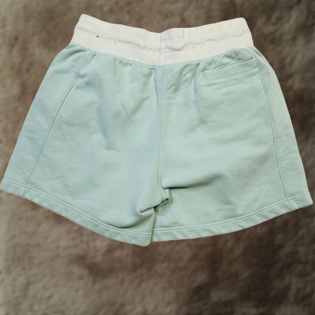 Nike Nike Women's Air Jordan Flight Fleece Shorts L Blue Size 36" / US 14 / IT 50 - 1 Thumbnail